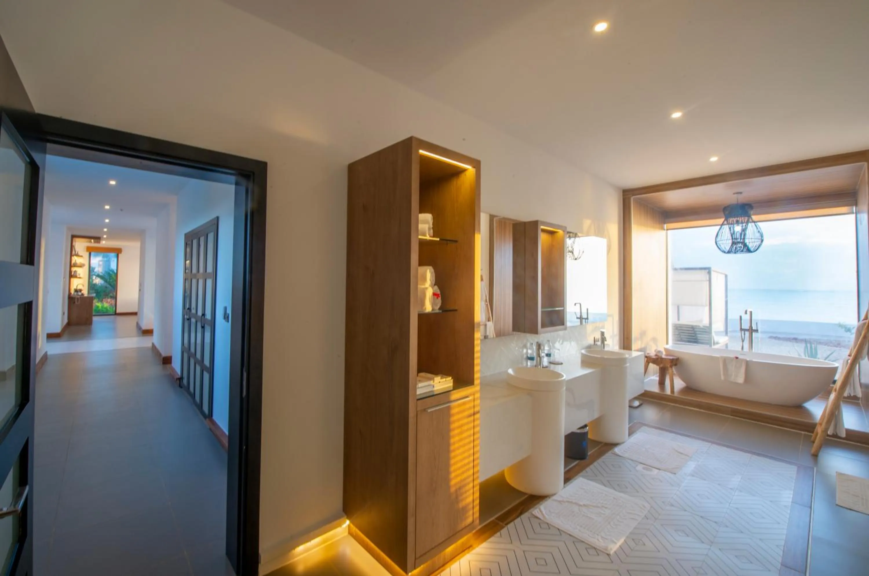 Bed in Safira Blu Luxury Resort & Villas