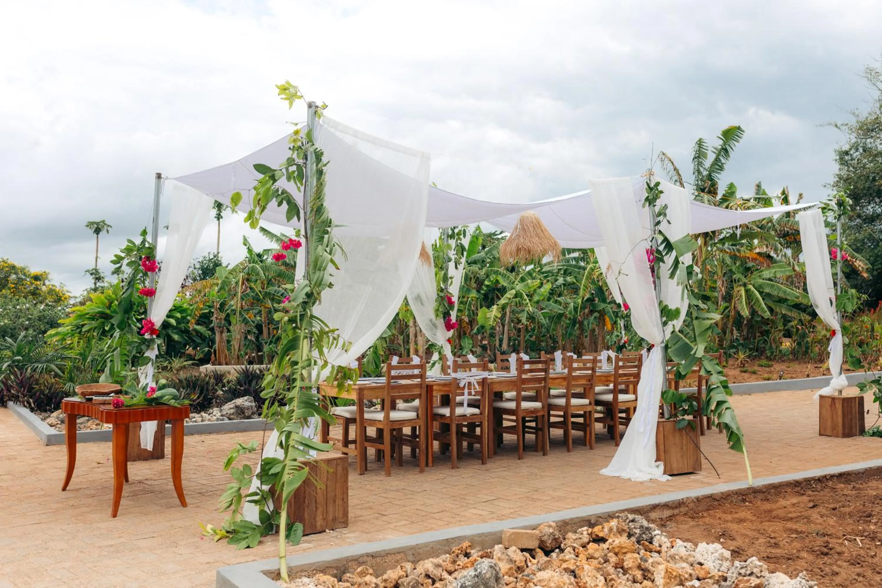 Patio in Safira Blu Luxury Resort & Villas