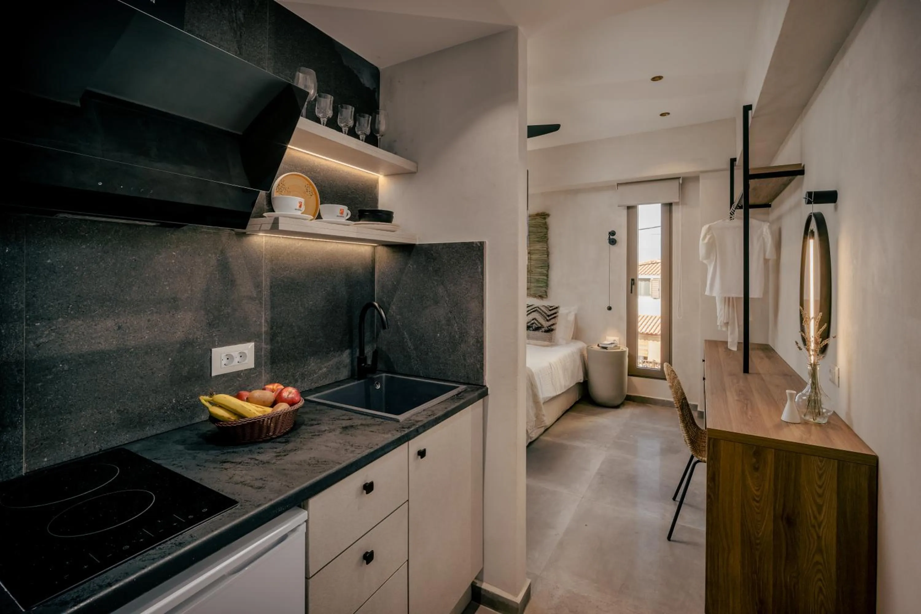 Kitchen or kitchenette in Casa D'Oro Suites by Estia 'Adults Only'