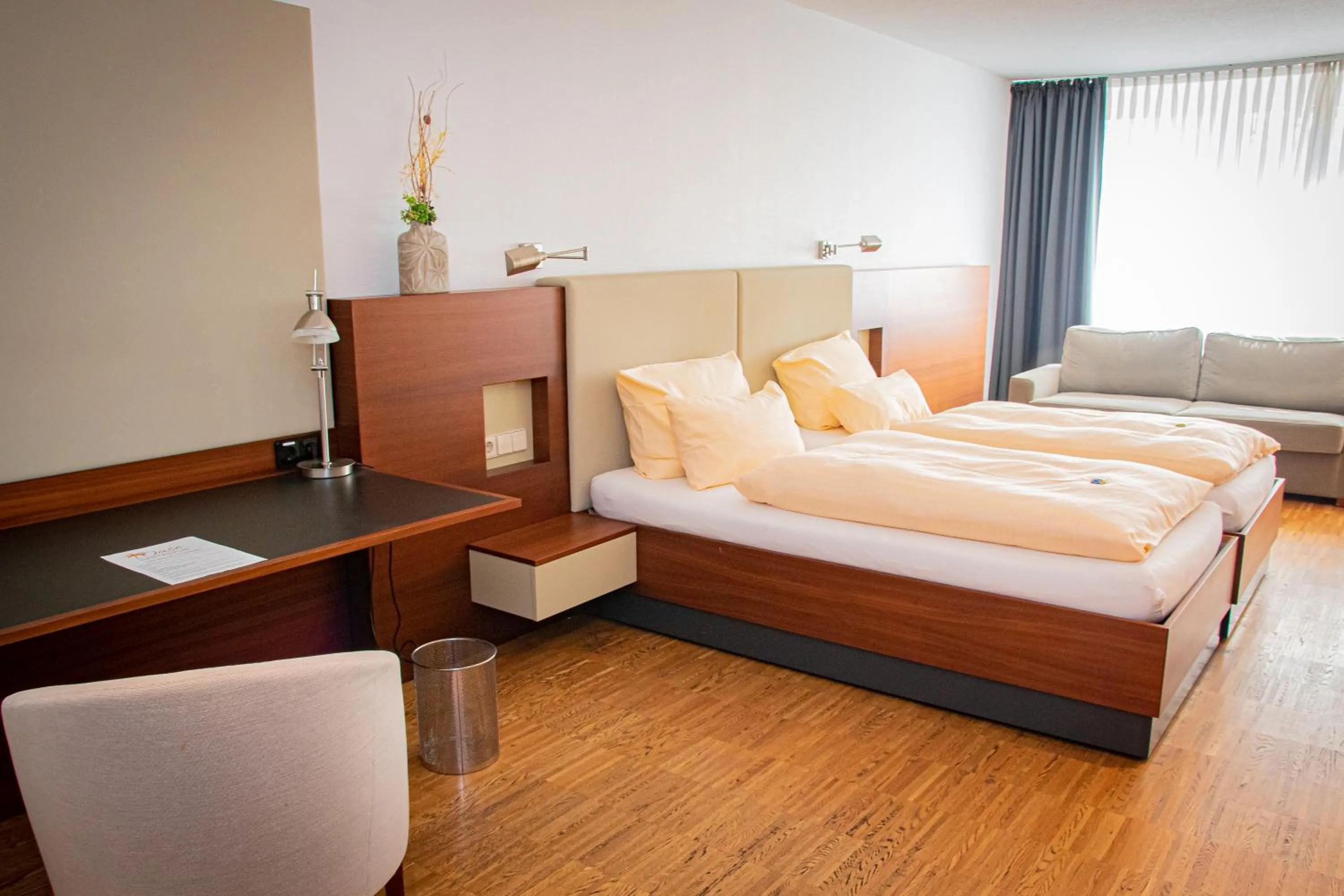 Photo of the whole room, Bed in Gästehaus an der Oase