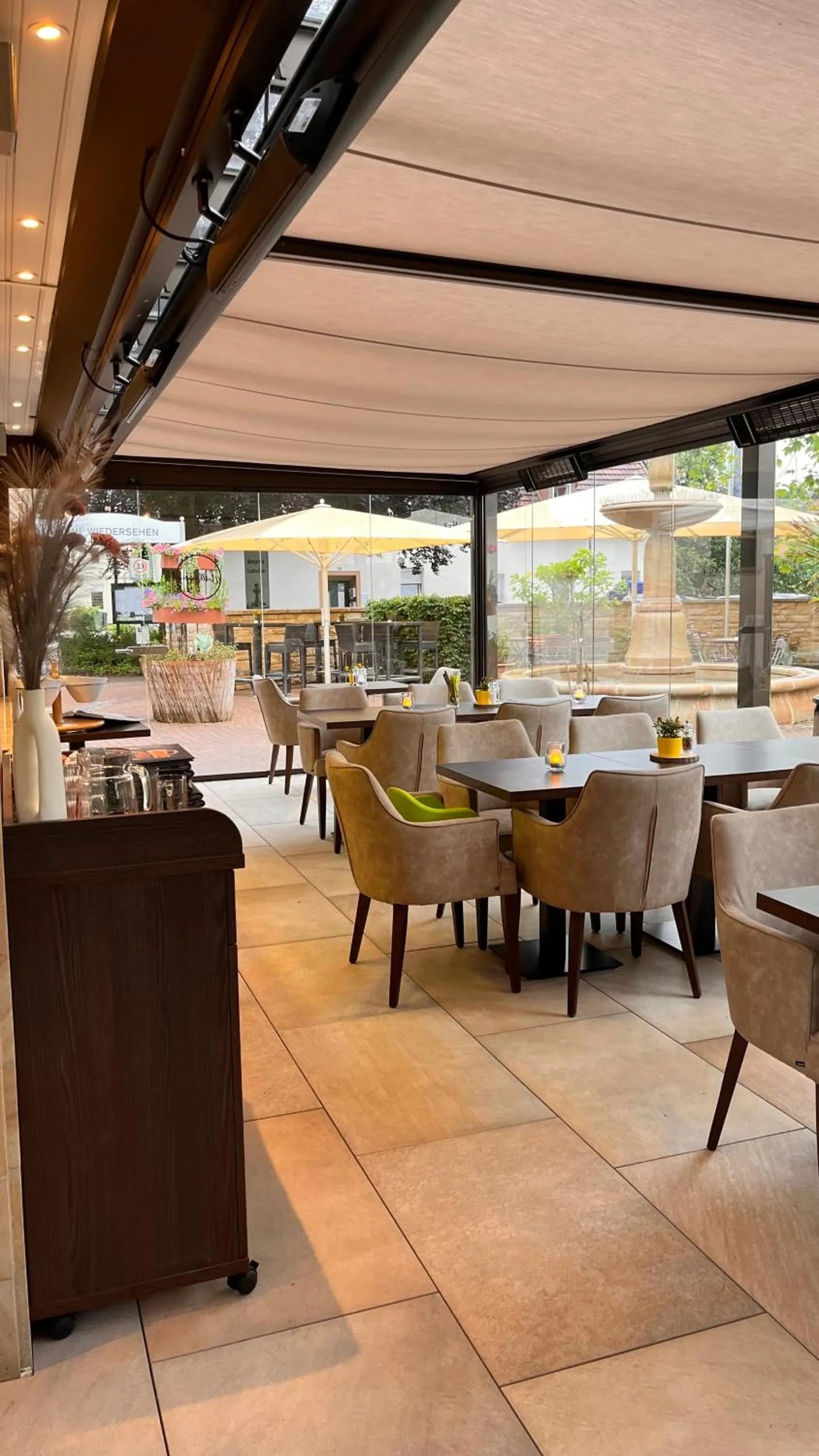 Restaurant/places to eat in Gästehaus an der Oase