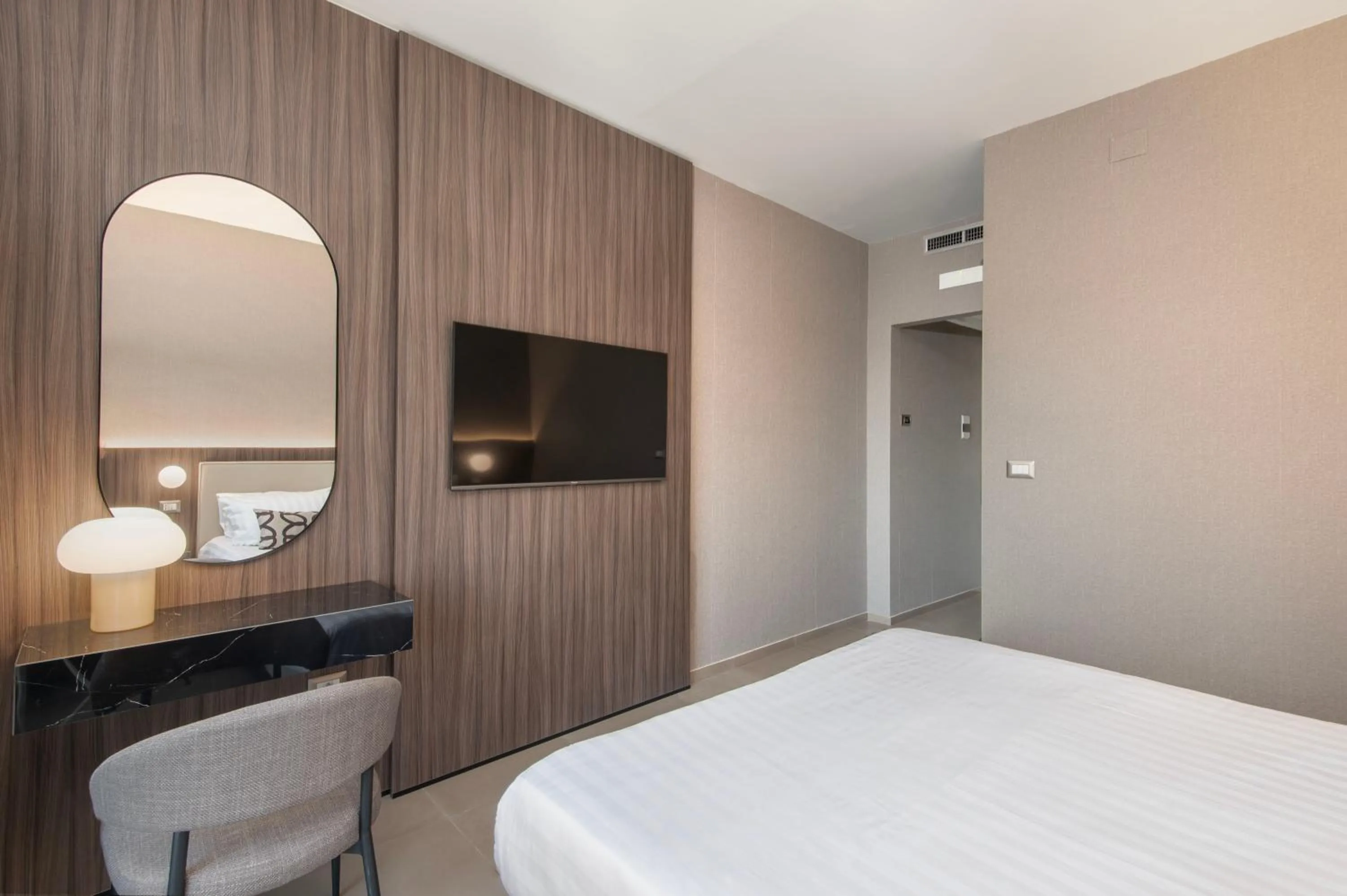 Bedroom, Bed in Hotel Europa