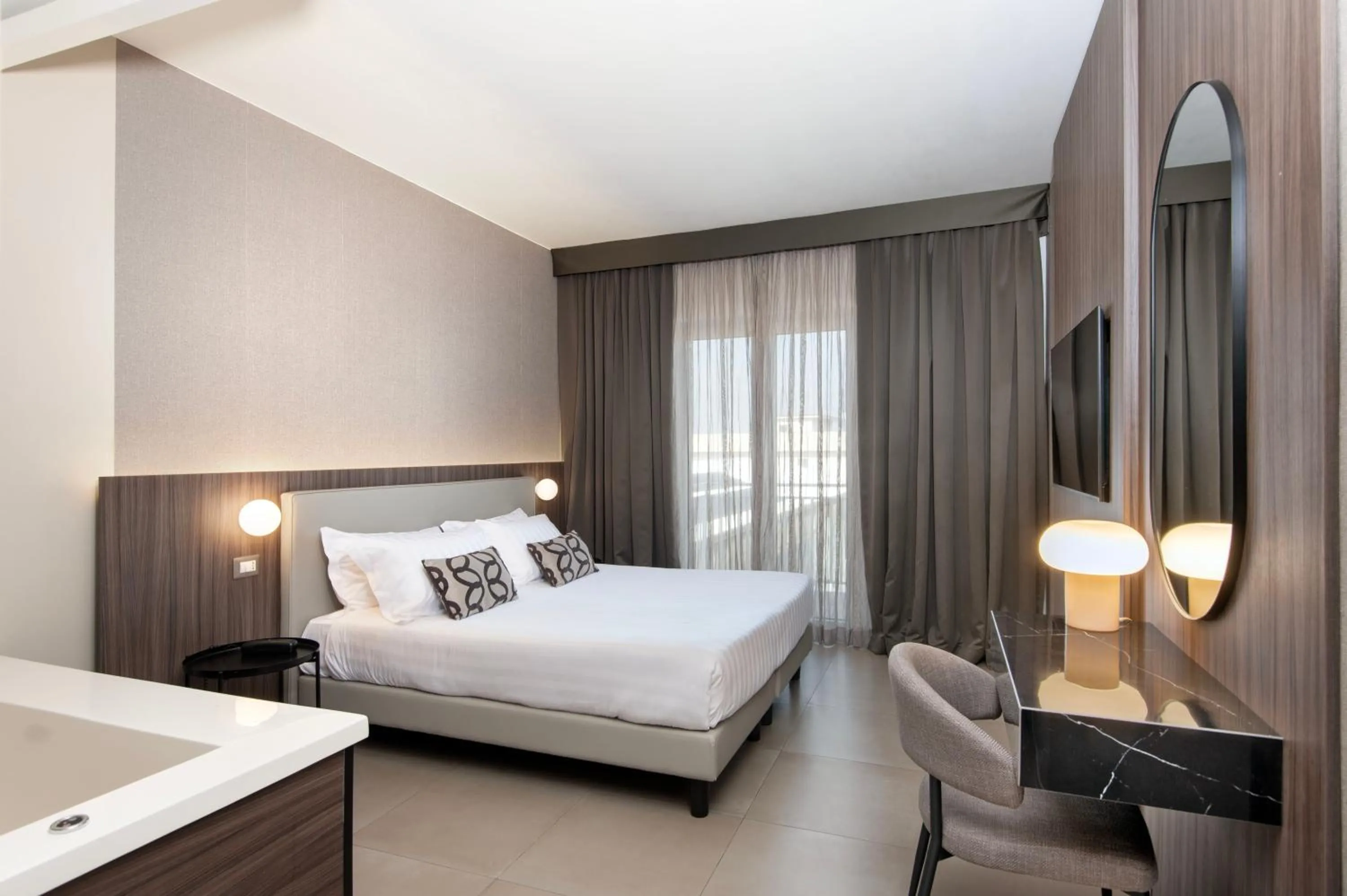 Bedroom, Bed in Hotel Europa