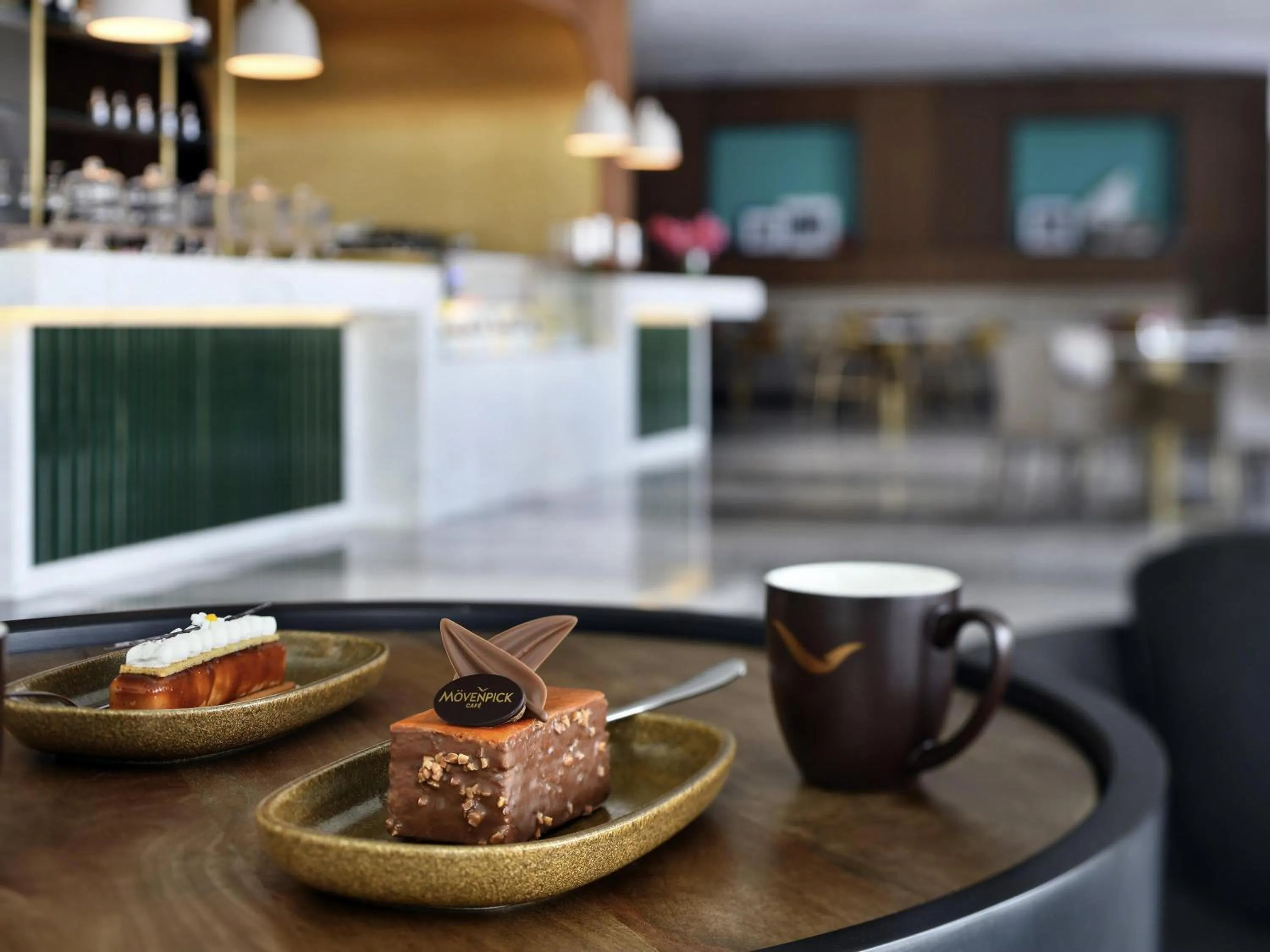 Restaurant/places to eat in Movenpick Jumeirah Village Triangle