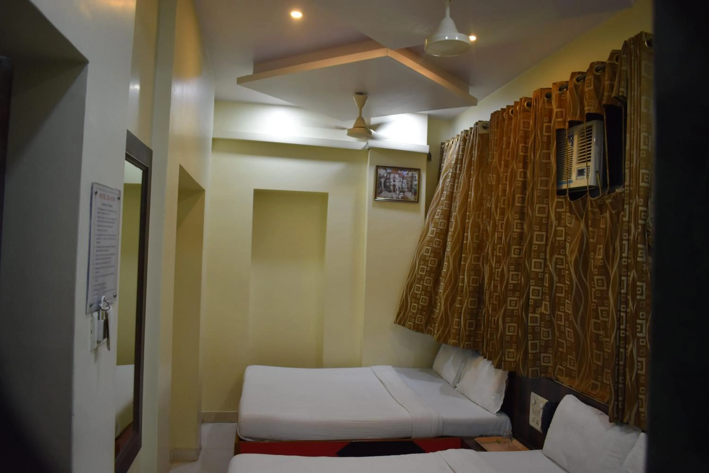 Photo of the whole room, Bed in Hotel Sea View - Near Taj Hotel