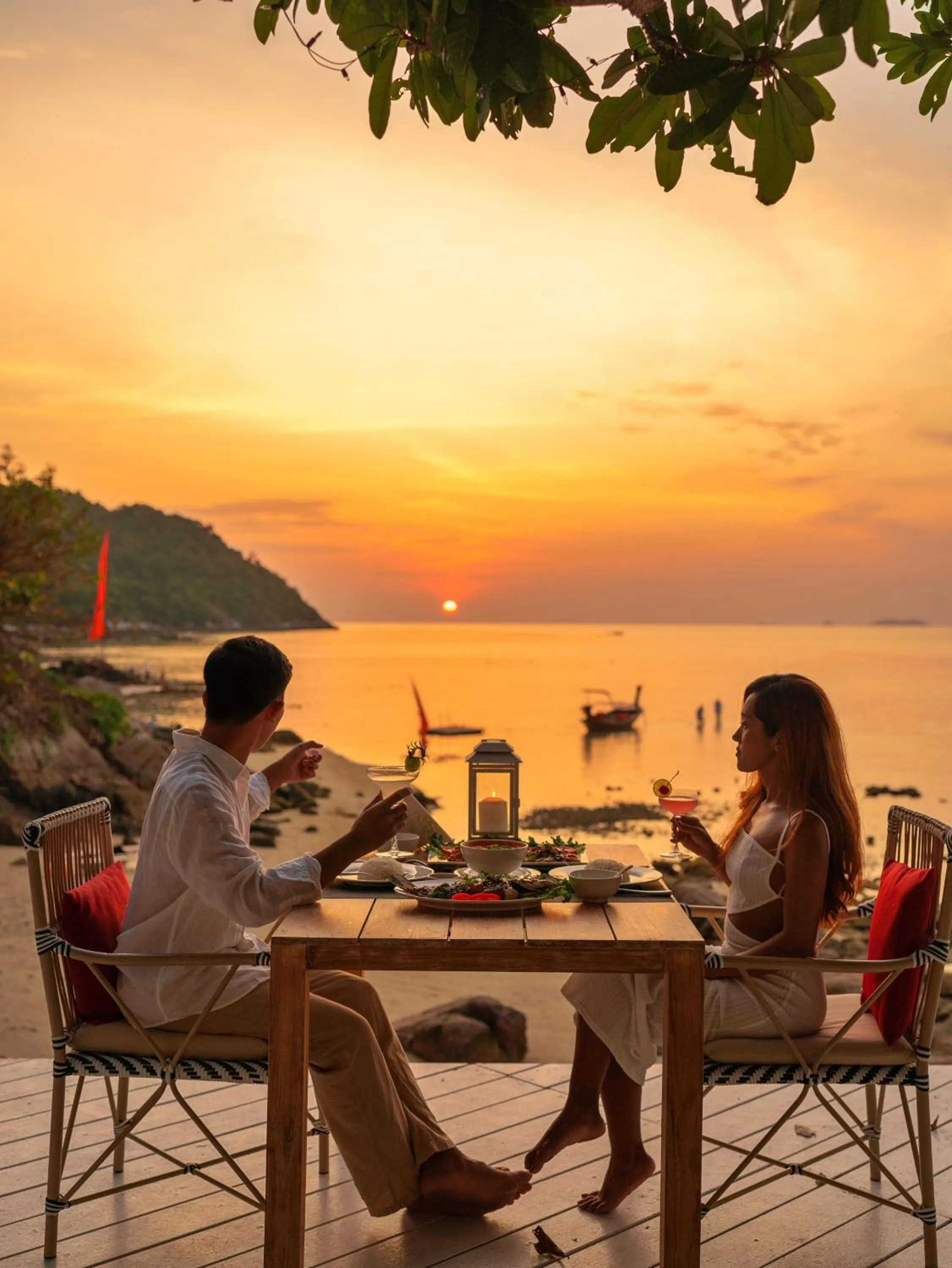 Restaurant/places to eat in Casa De Lipe