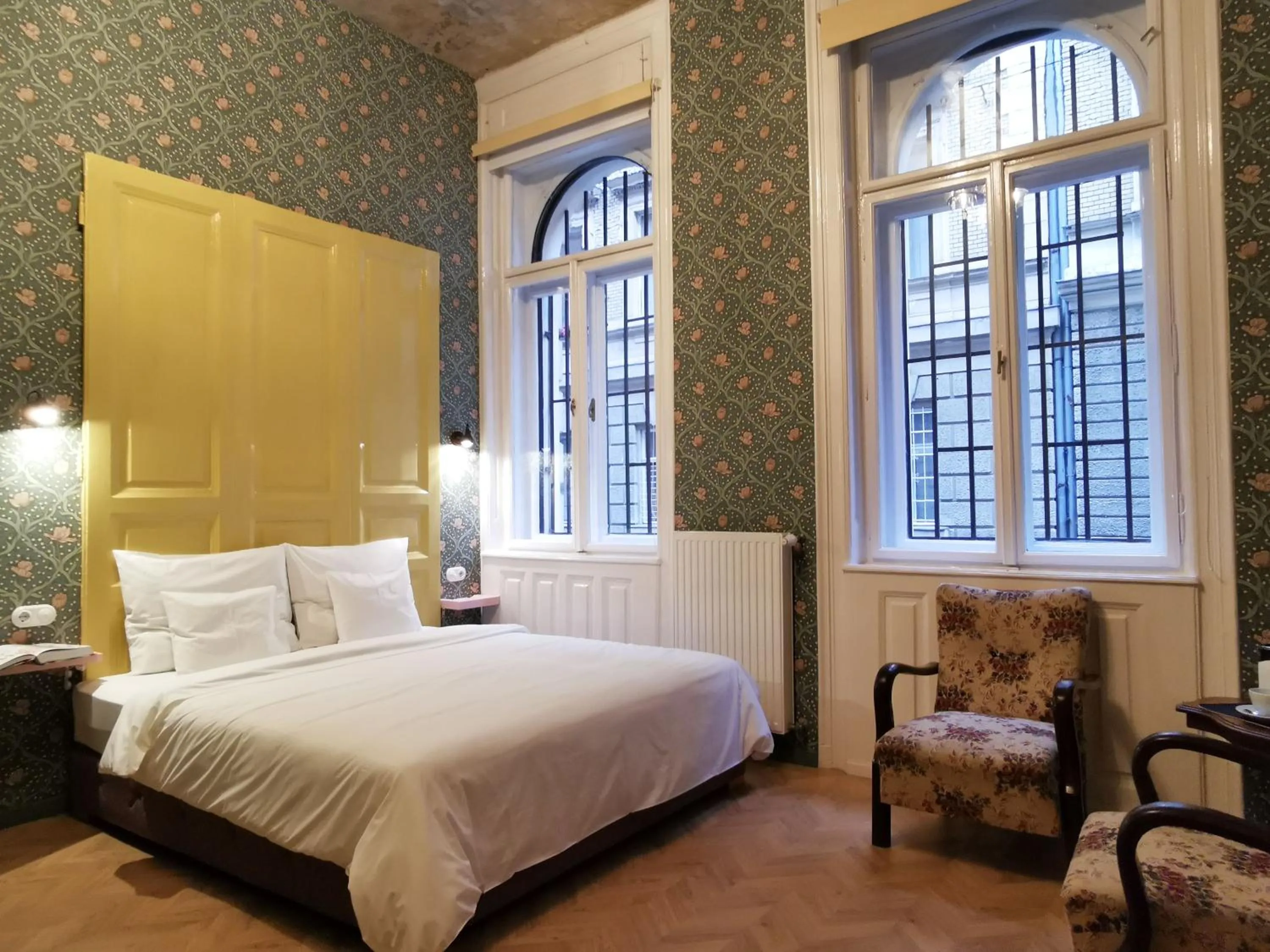 Photo of the whole room, Bed in Metropolis Budapest Boutique Hotel
