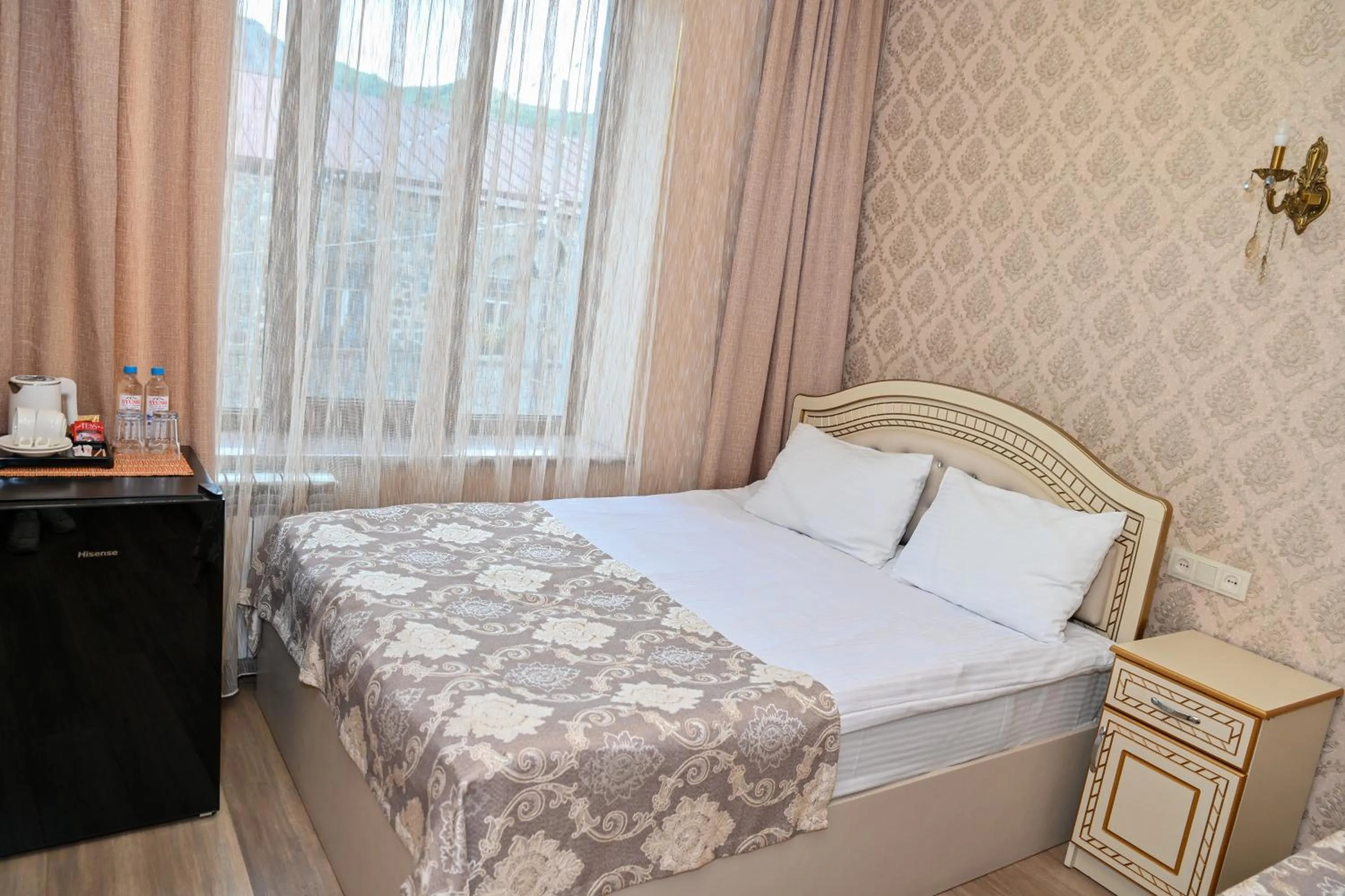 Bed in Har-Mar Hotel