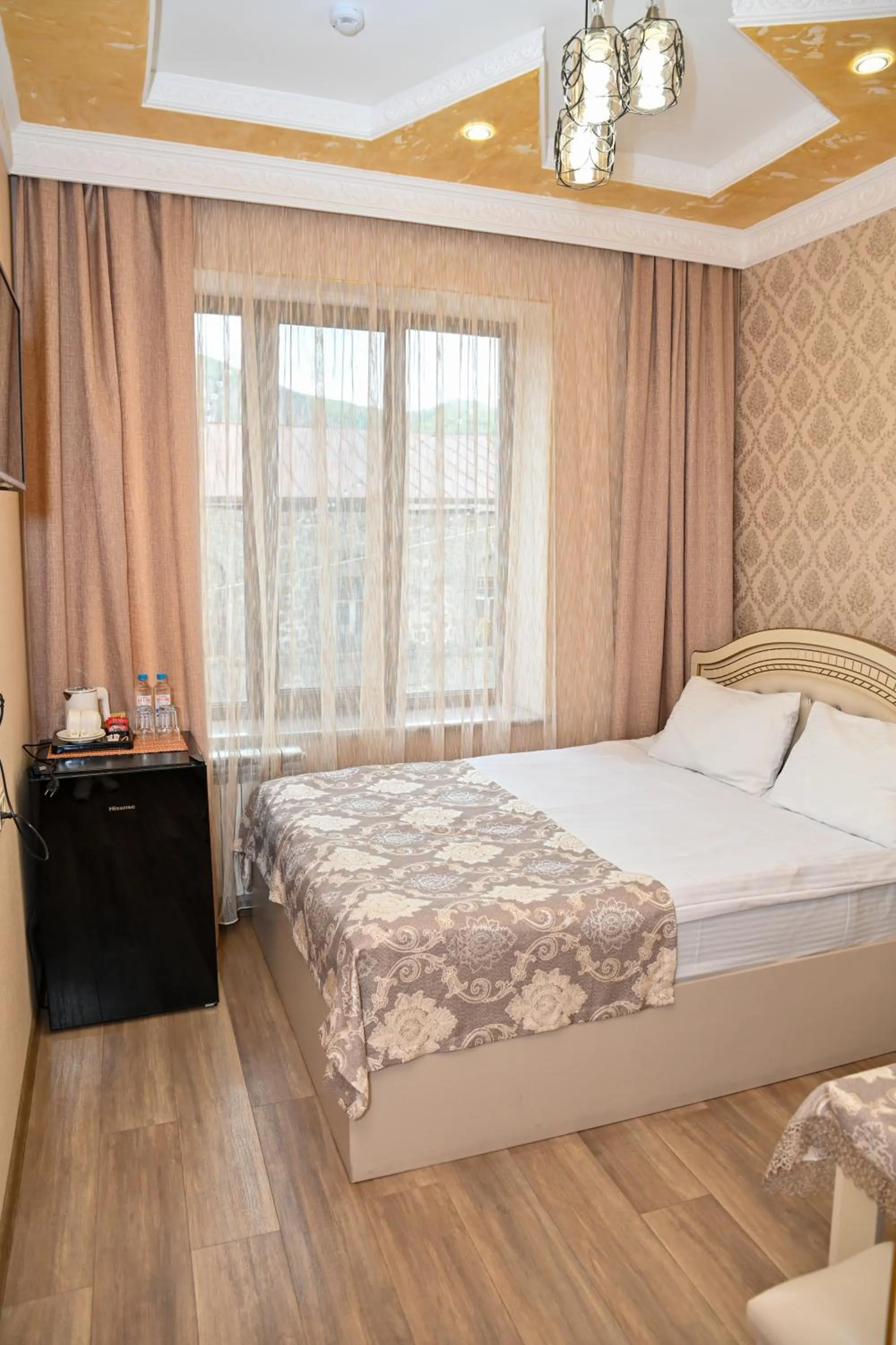 Bed in Har-Mar Hotel