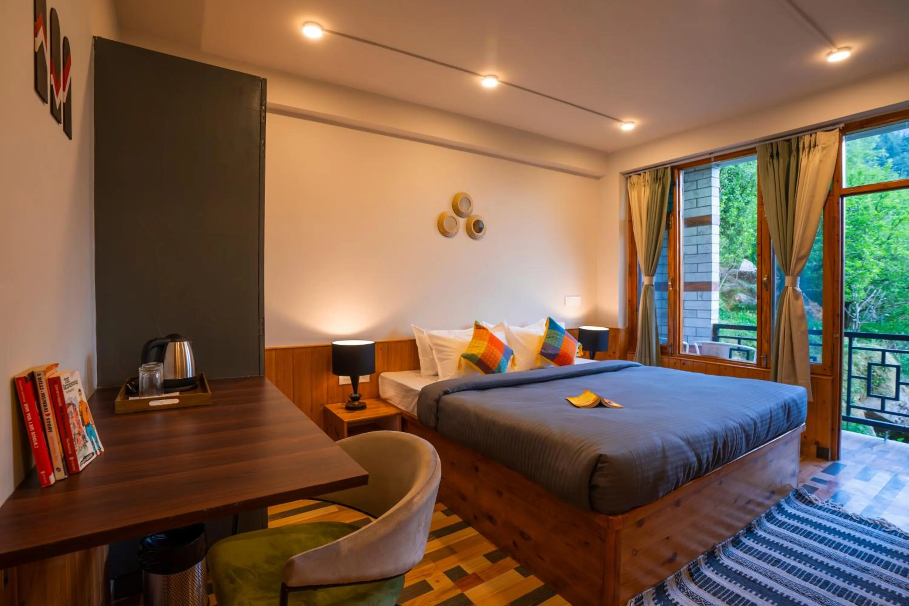 Bed in Zostel Manali, Vashisht