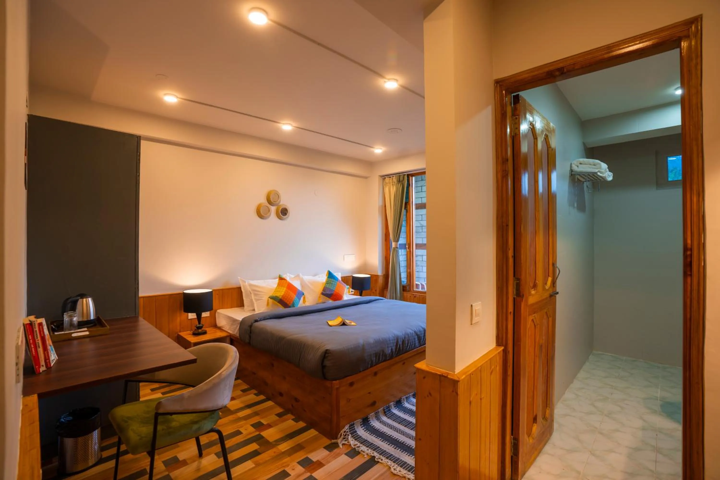 Bed in Zostel Manali, Vashisht