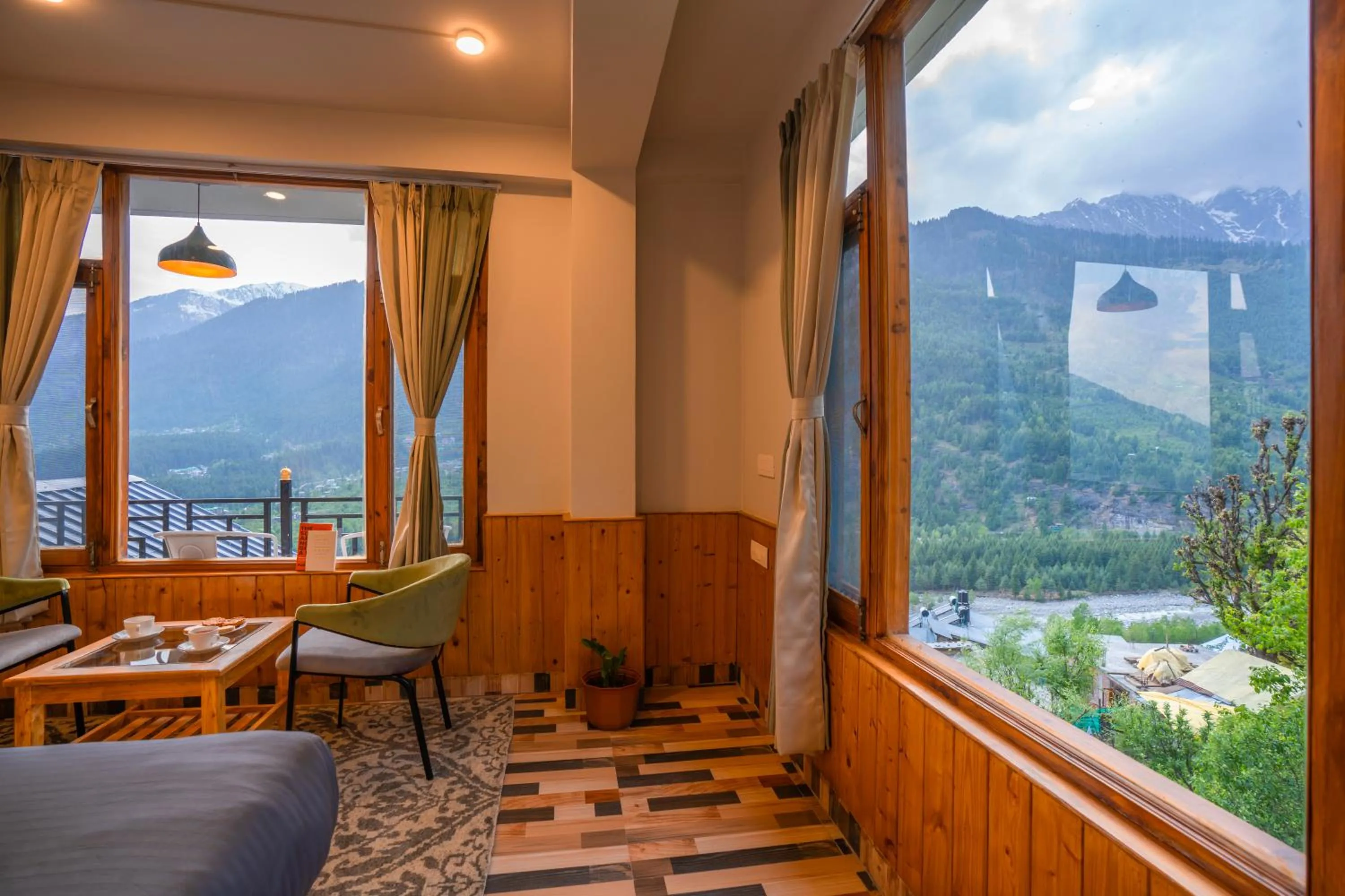 View (from property/room) in Zostel Manali, Vashisht