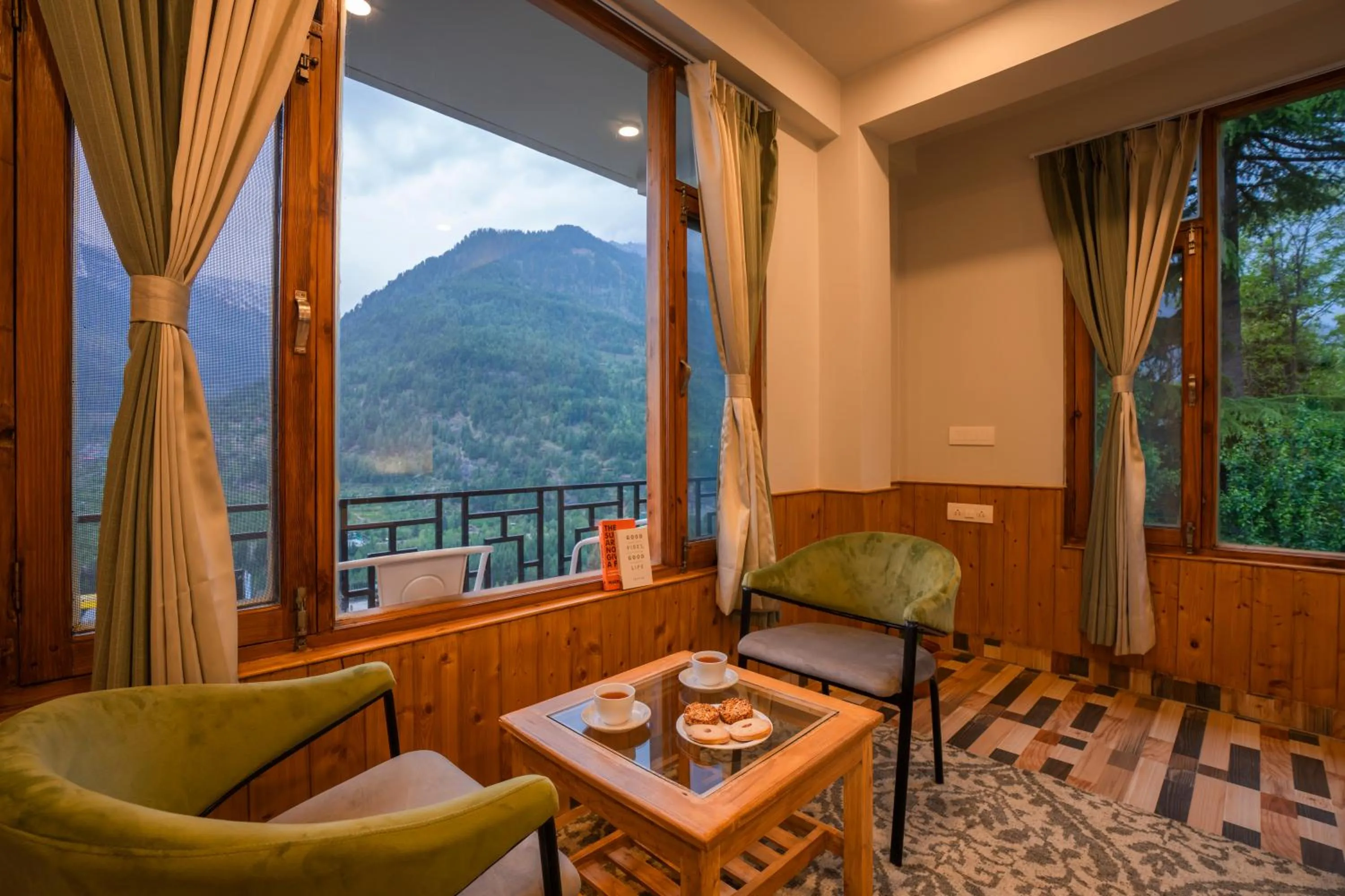 Seating area in Zostel Manali, Vashisht