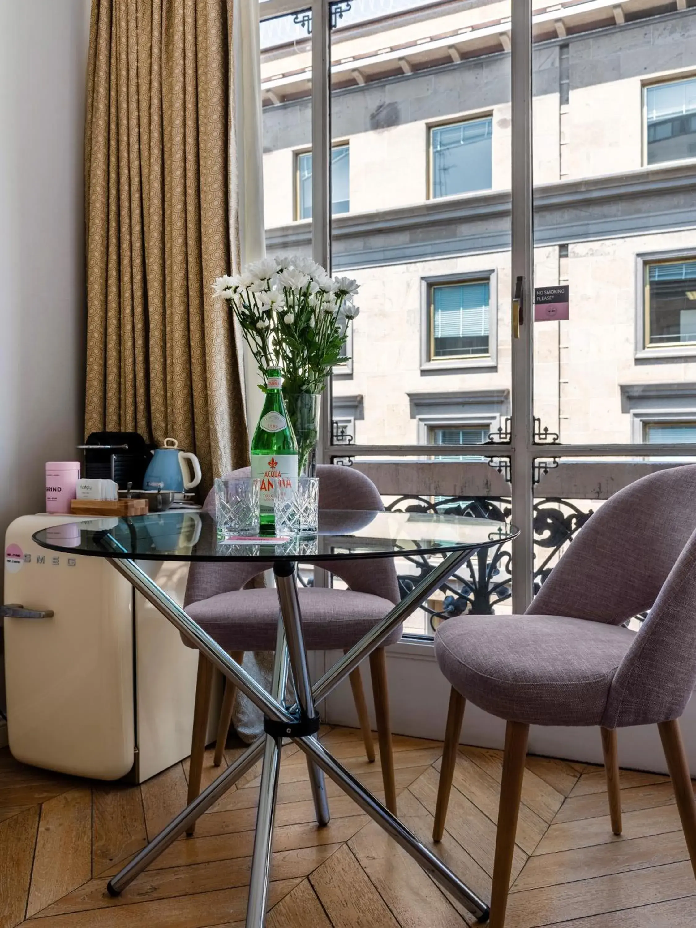 Extra Large Room in Milan Adore Extra Large Room in Milan Adore