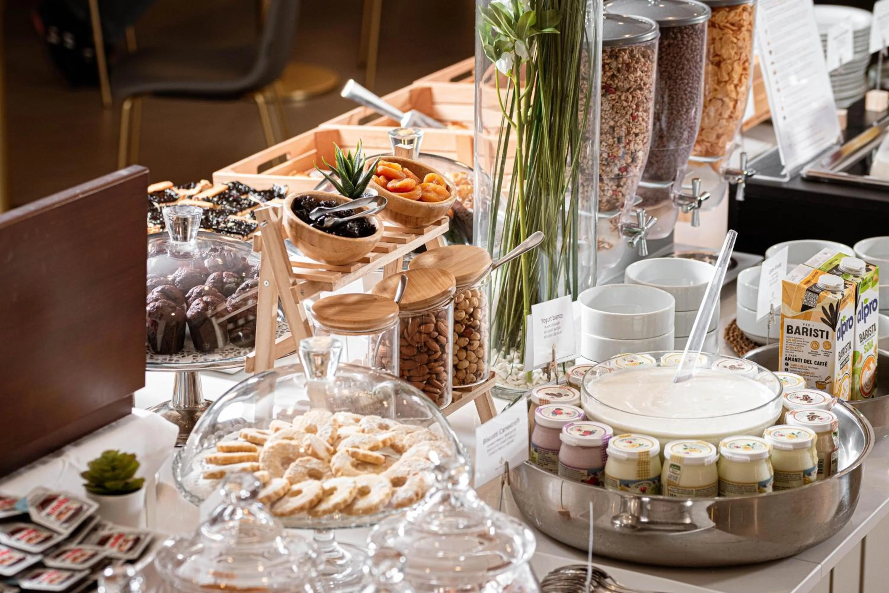 Breakfast in Phi Hotel Cavalieri