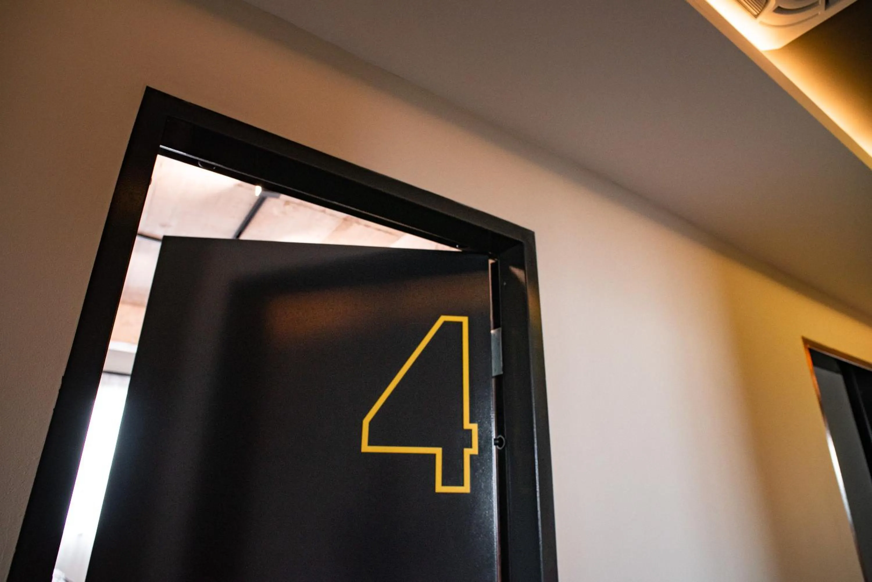 Mustang Boutique Rooms