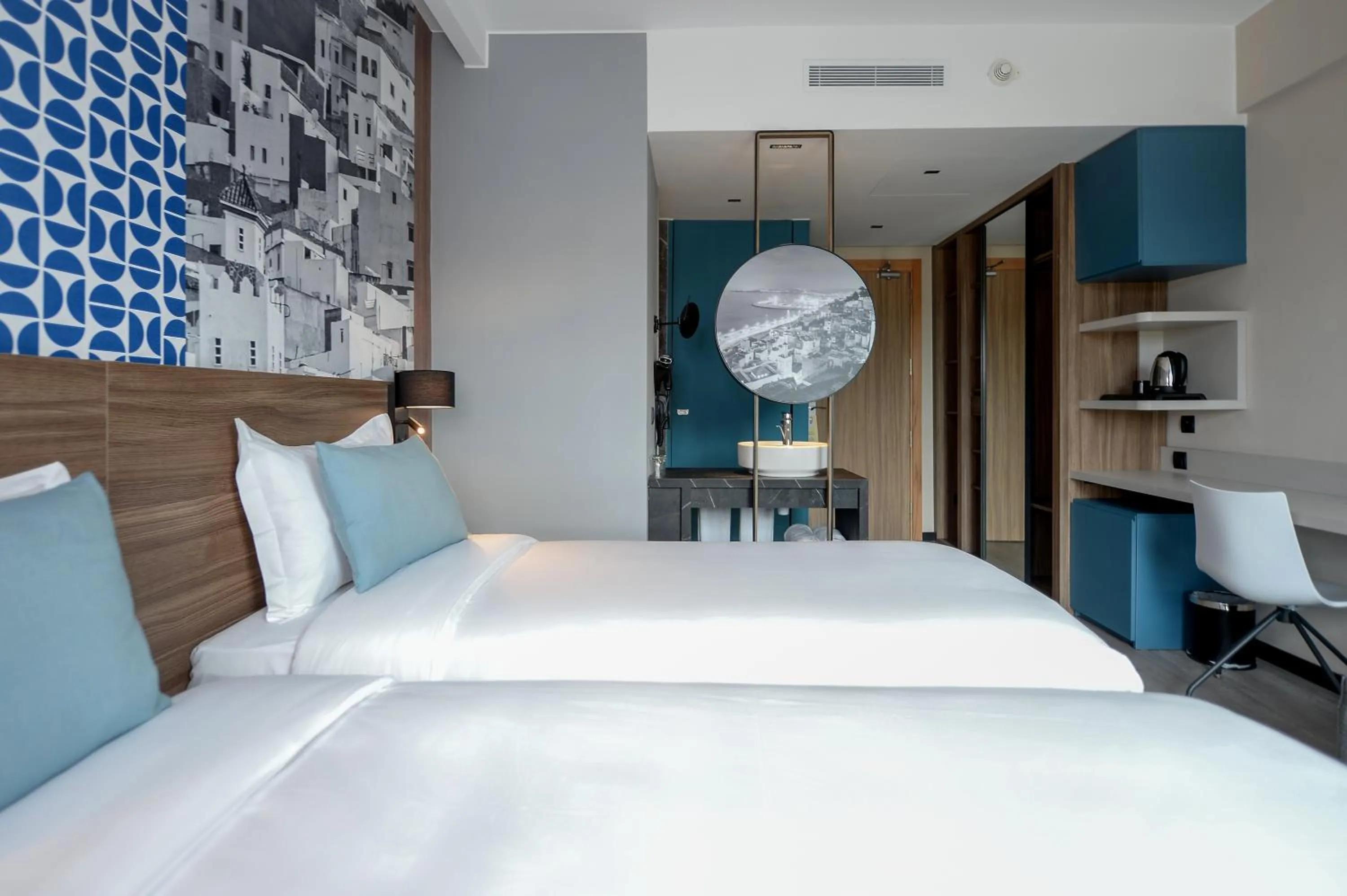 Bedroom, Bed in Occidental Tanger