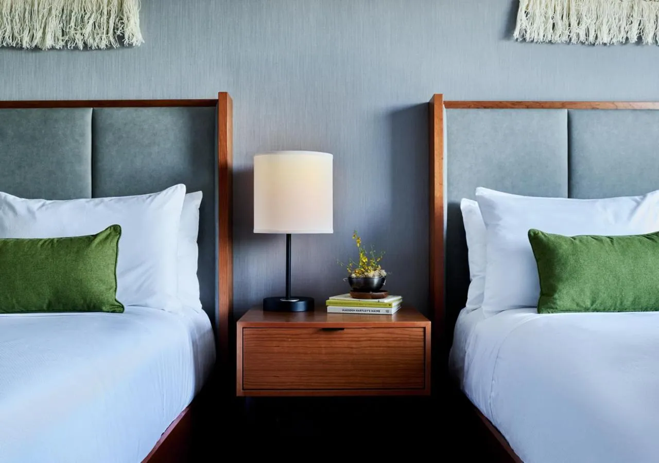 Bedroom, Bed in Lockwood Hotel