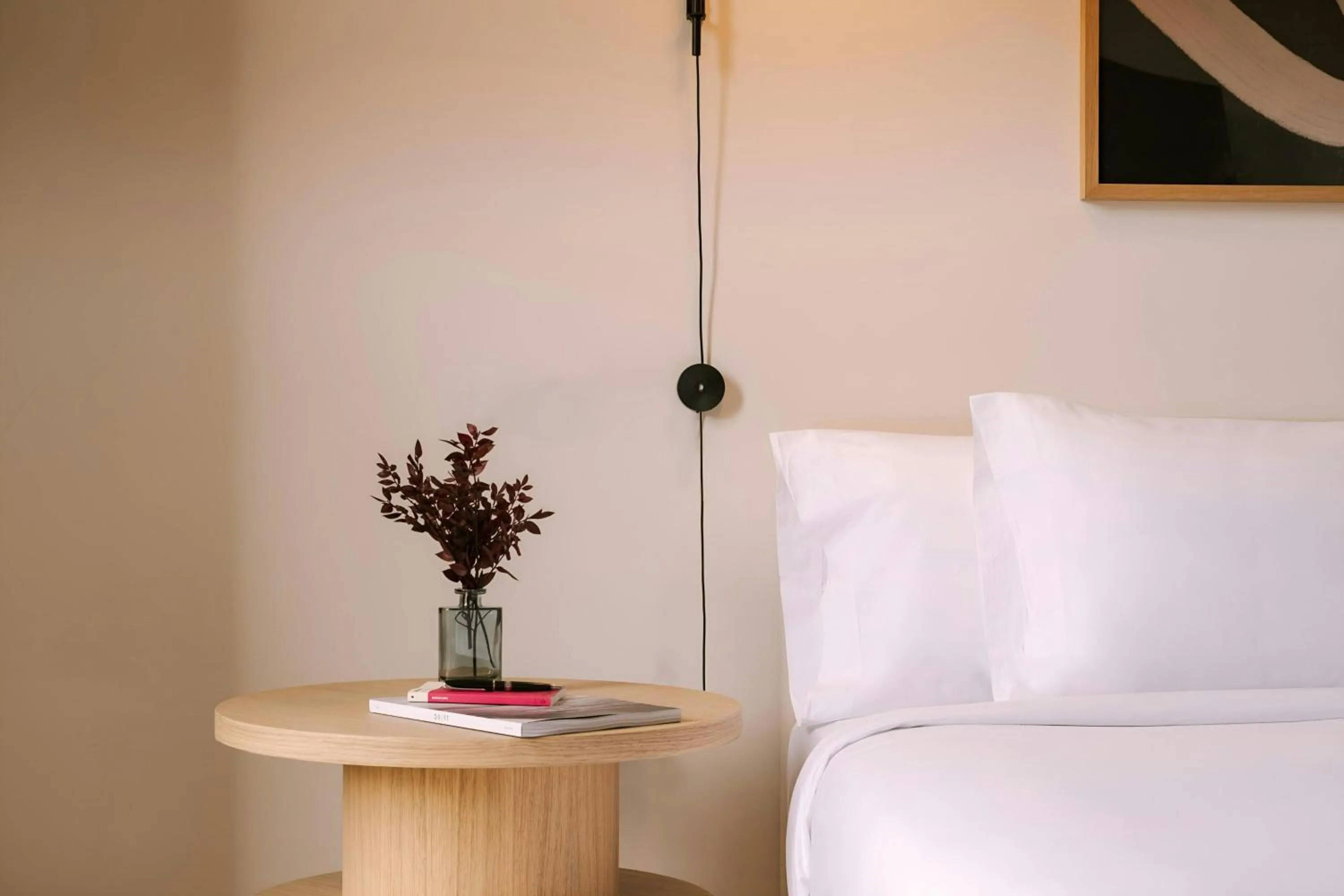 Bedroom, Bed in Paseo de Gracia Hotel, Sonder by Marriott Bonvoy