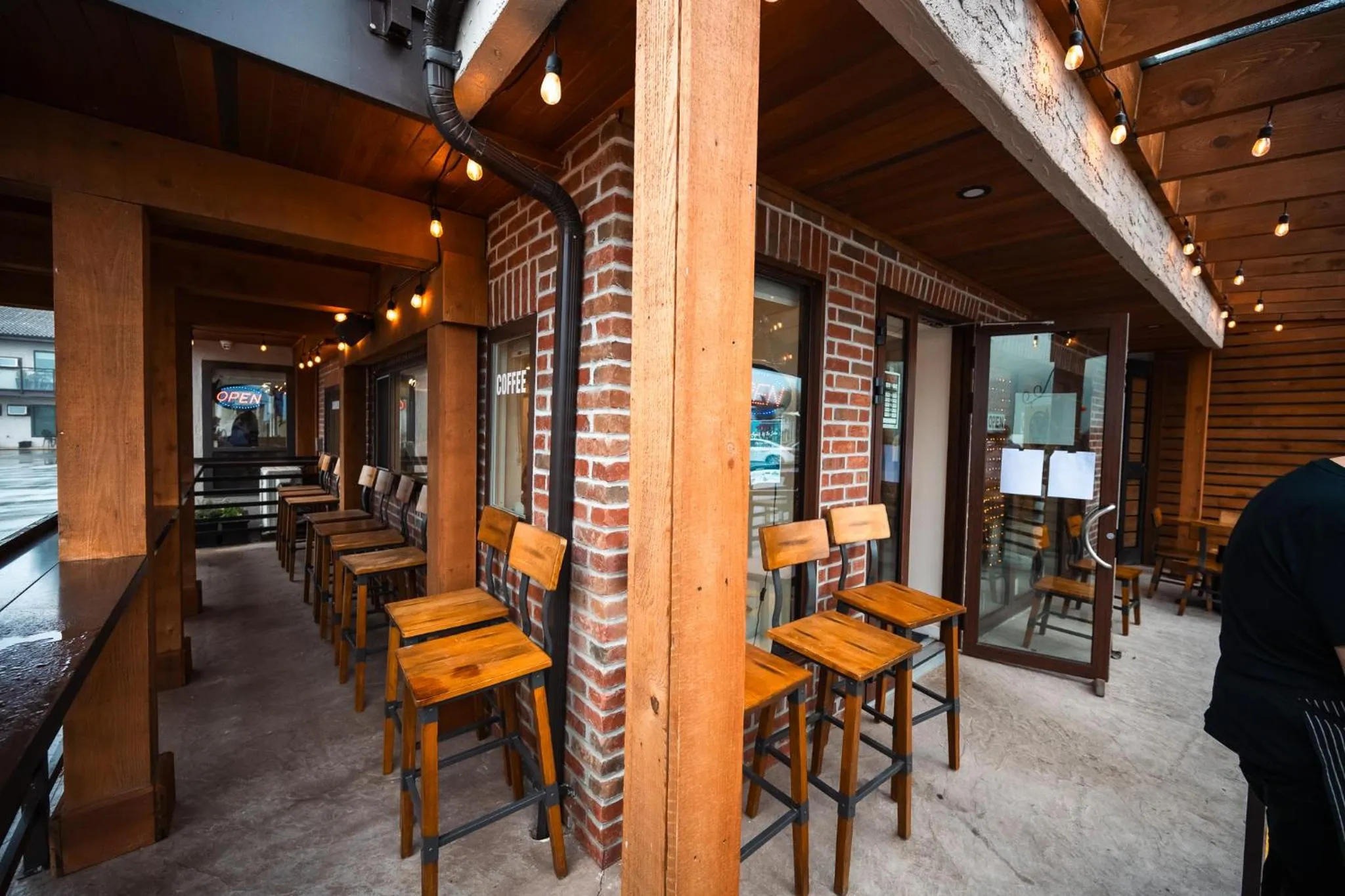 Restaurant/places to eat in Harrison Grand Motel