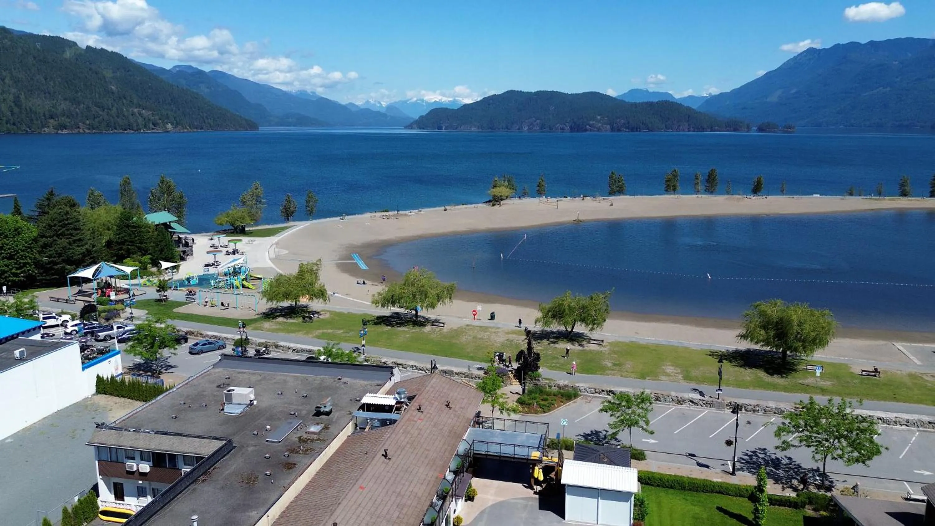 Harrison Grand Motel