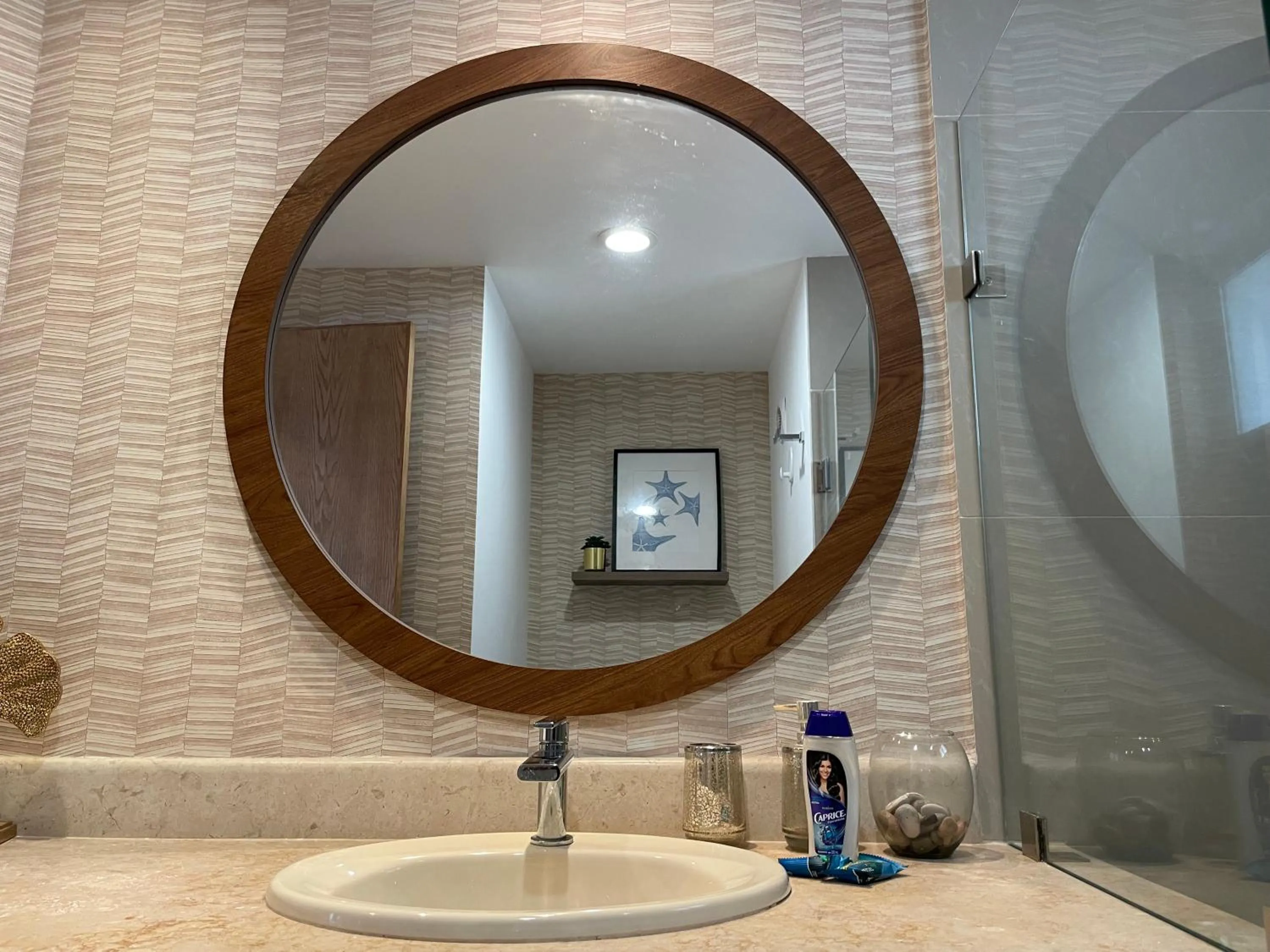 Bathroom in Quintas Del Mar II condominio con vista al mar