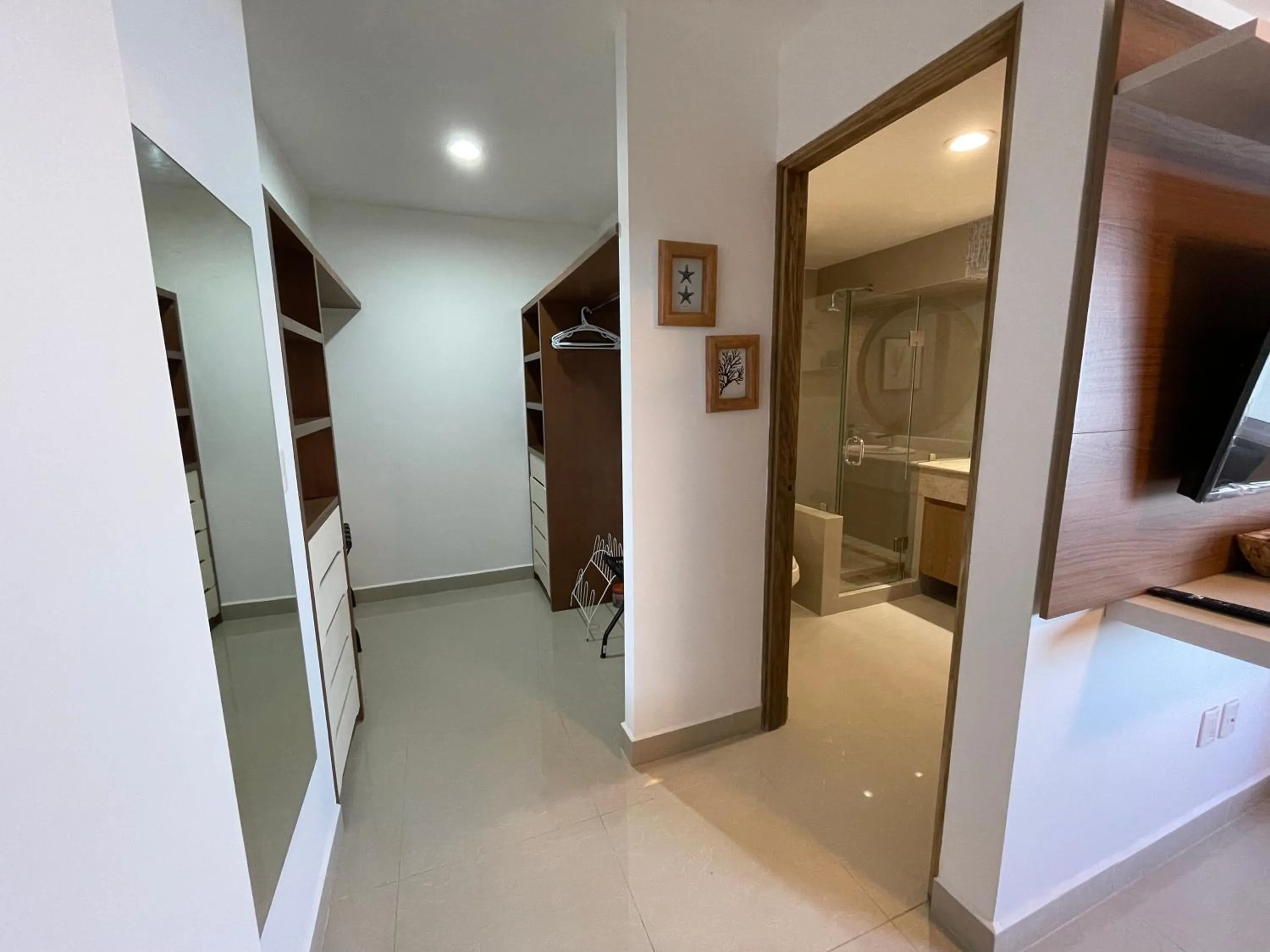 Bathroom in Quintas Del Mar II condominio con vista al mar