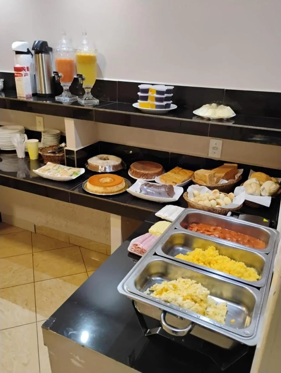 Breakfast in Lamour Hotel