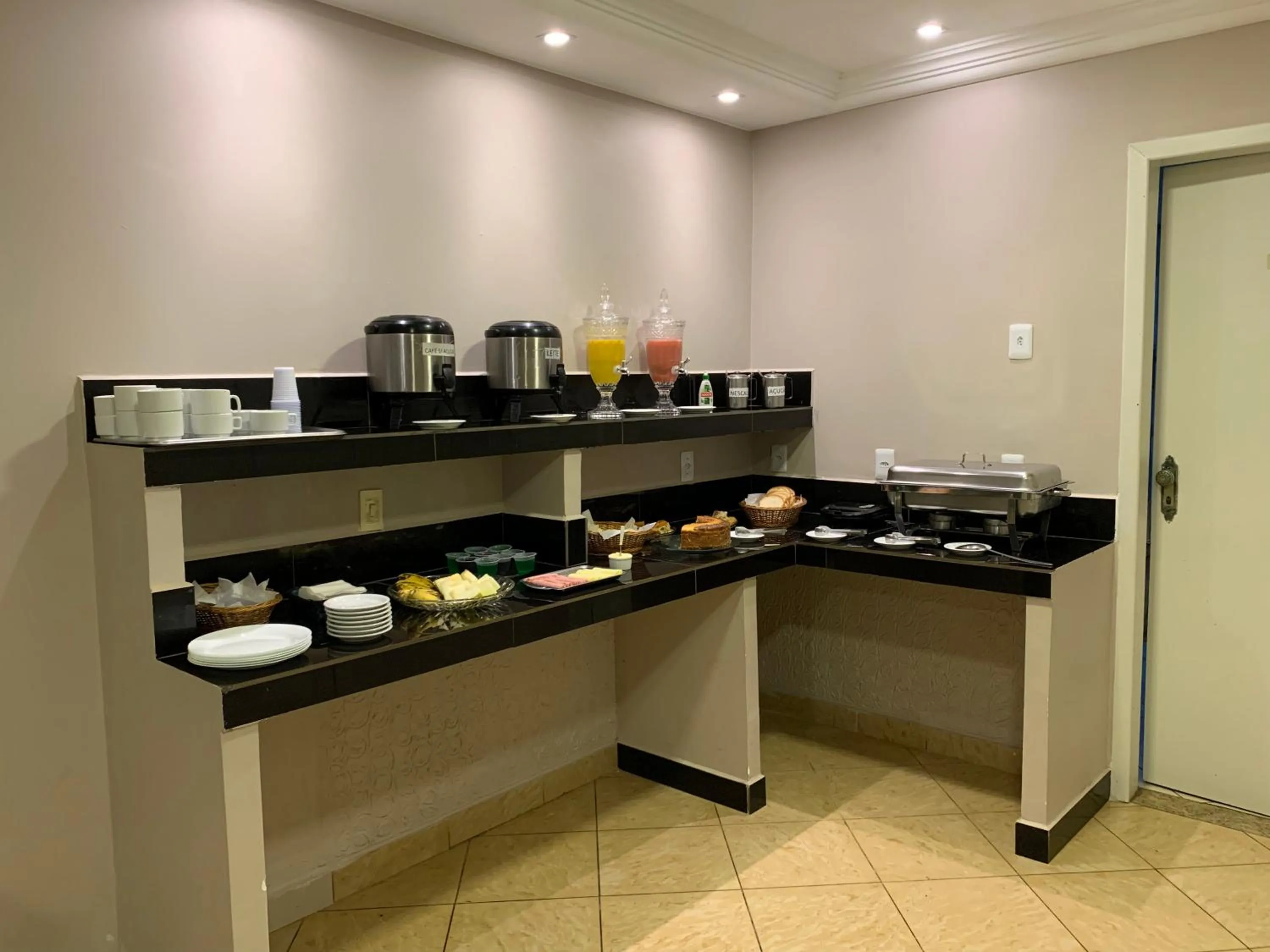 Breakfast in Lamour Hotel