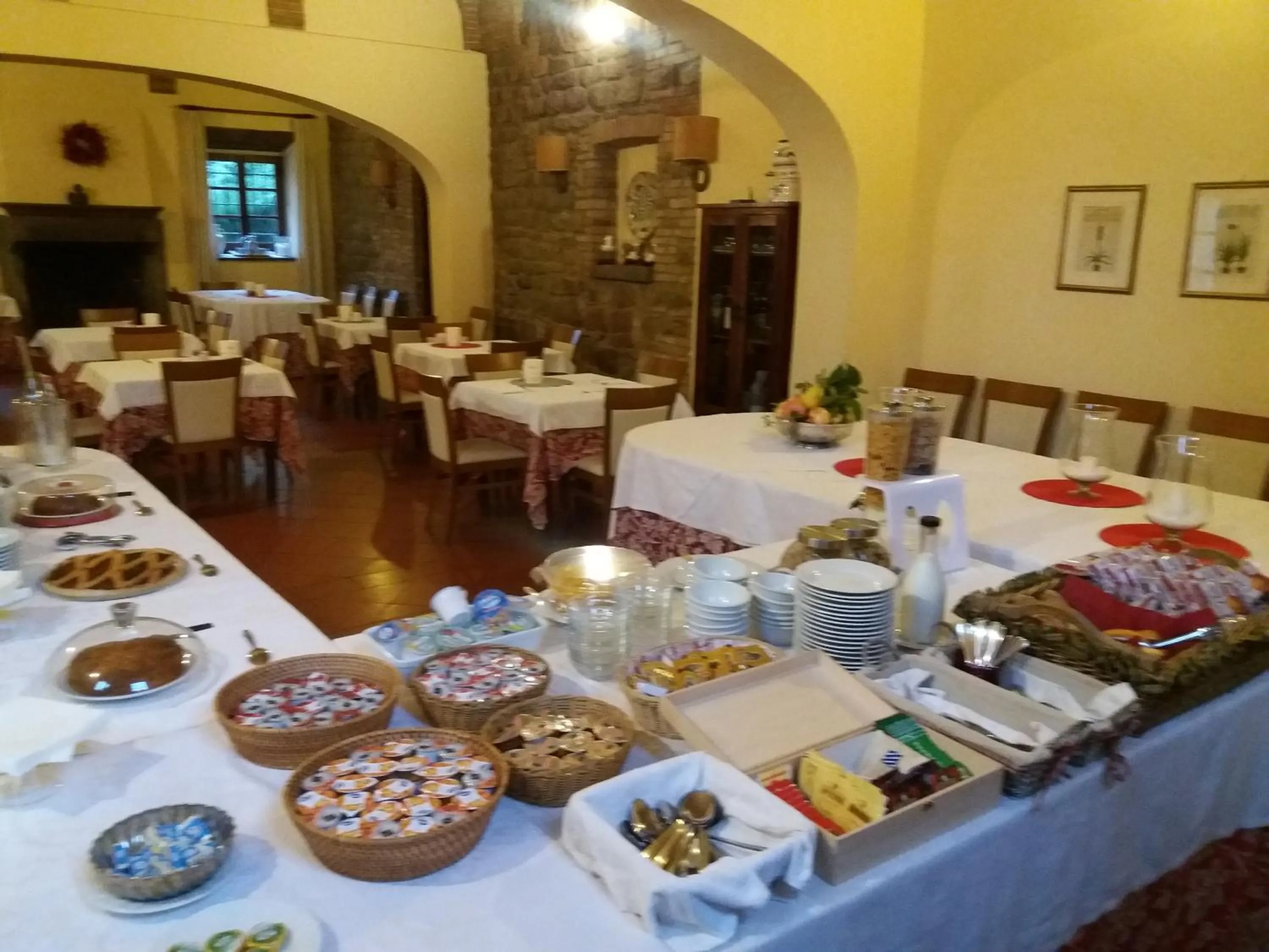 Food and drinks in Lo Spedalicchio