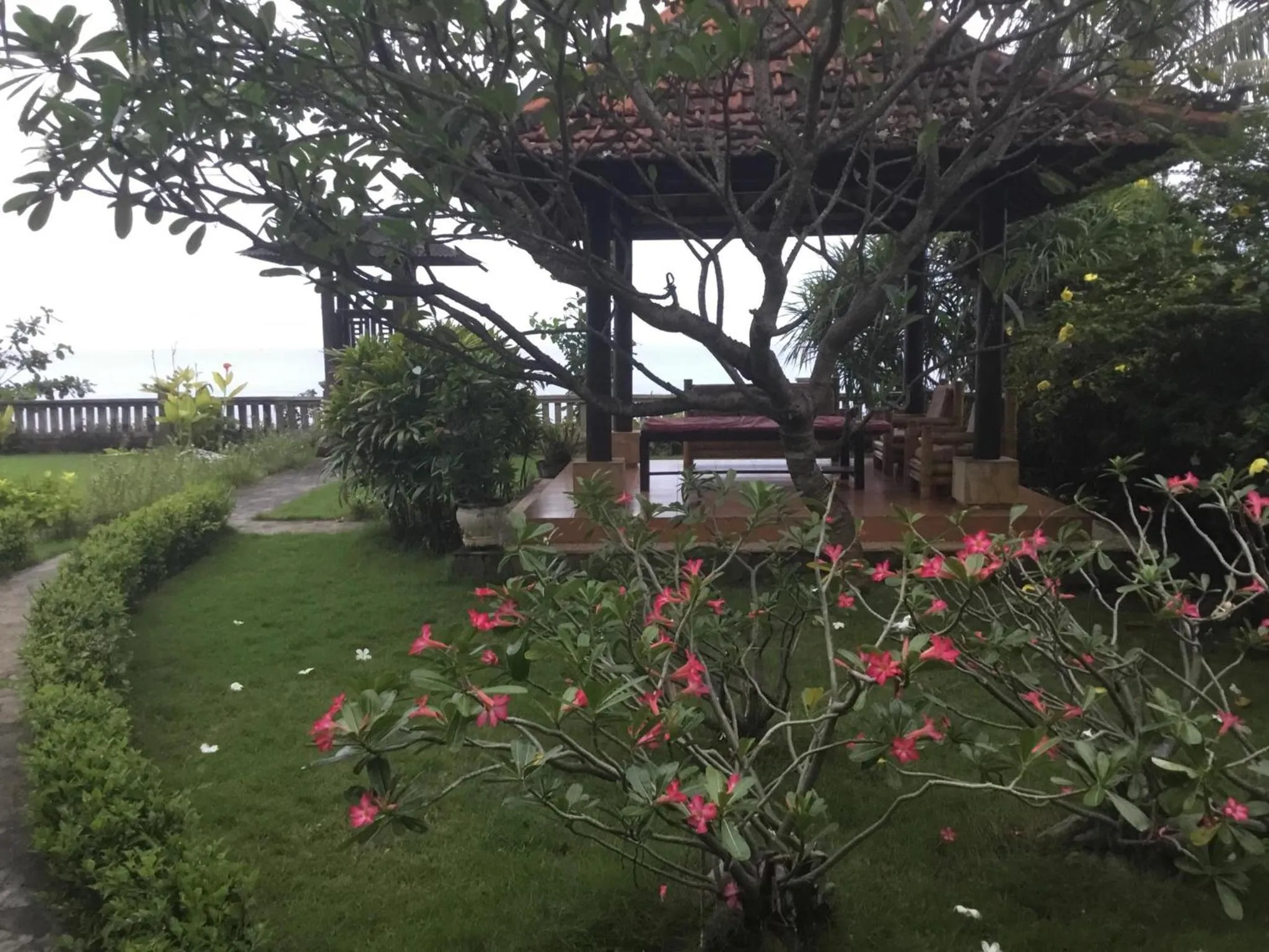 Garden in Bali North Beach B&B
