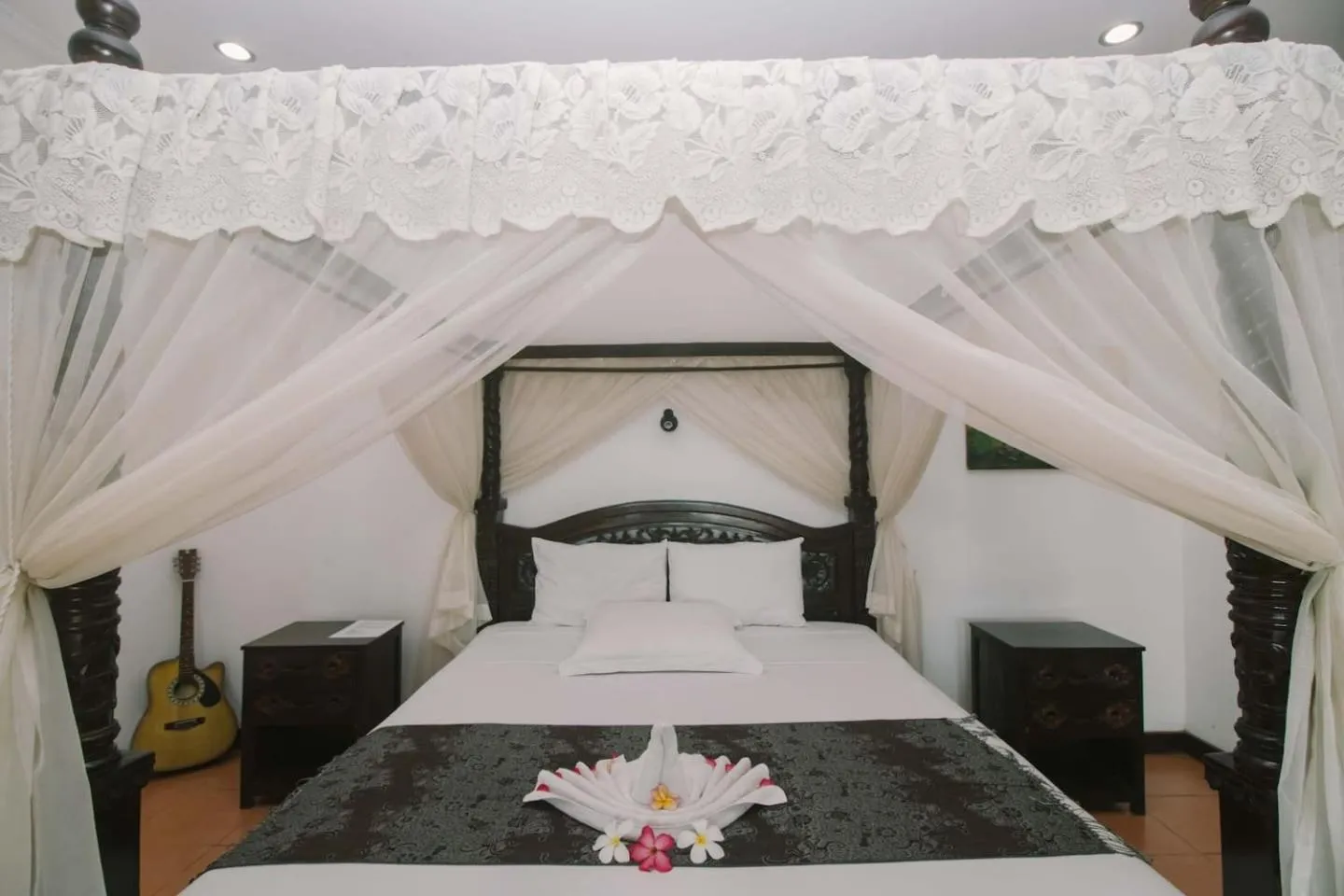 Bed in Bali North Beach B&B