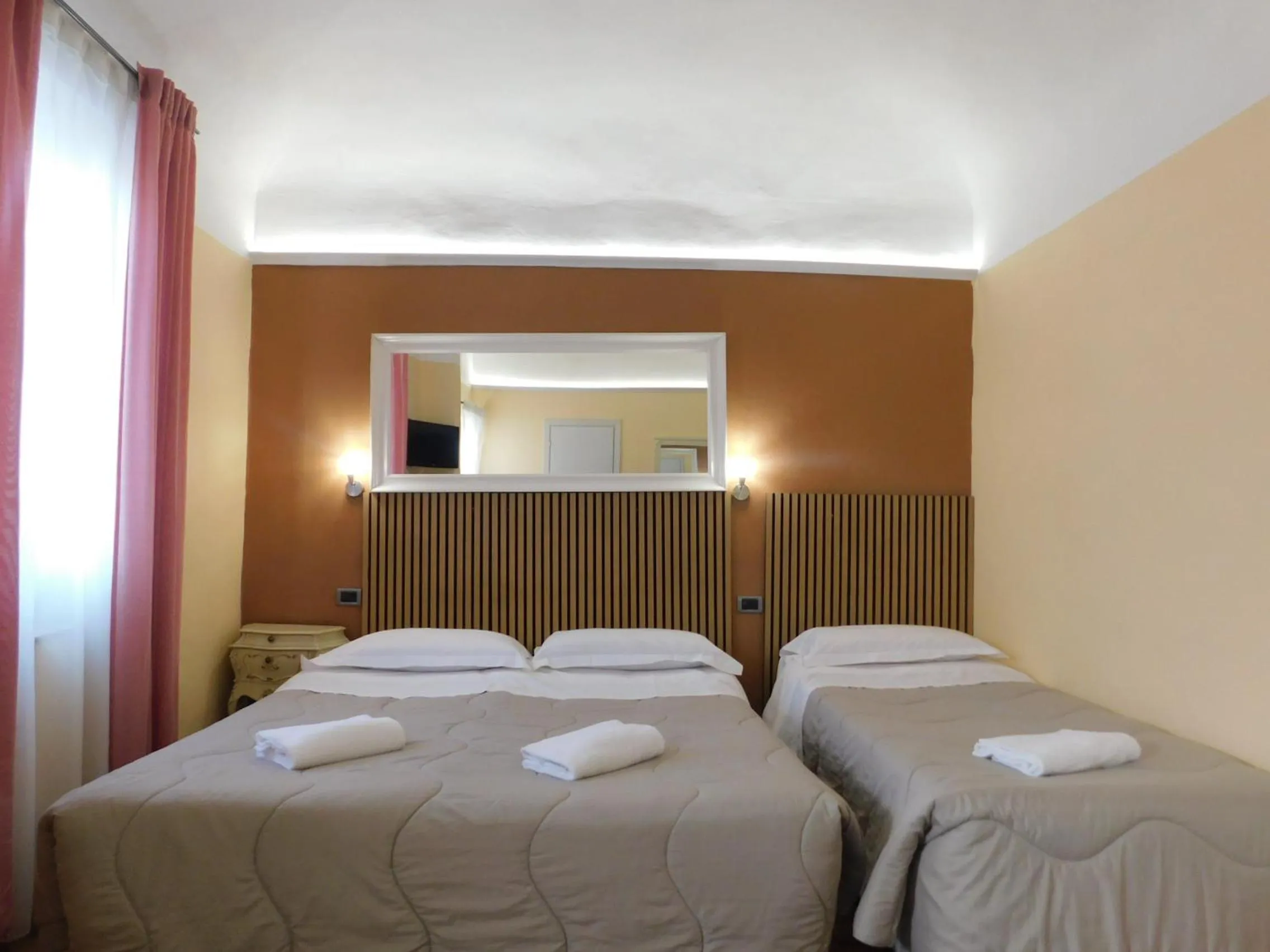 Bed in PICCOLO HOTEL Nel Centro Storico di Firenze