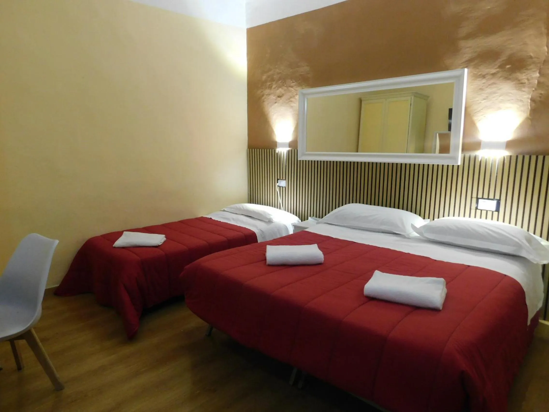 Bed in PICCOLO HOTEL Nel Centro Storico di Firenze