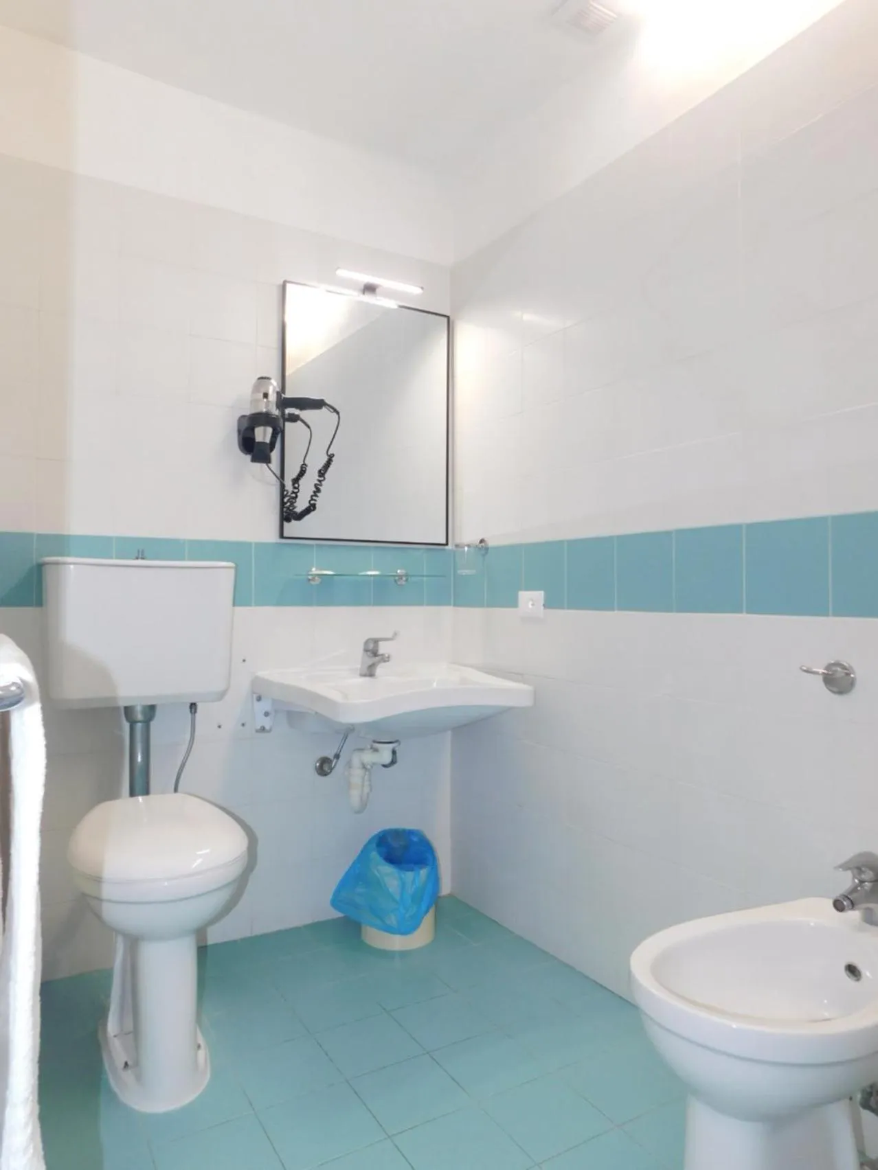 Bathroom in PICCOLO HOTEL Nel Centro Storico di Firenze