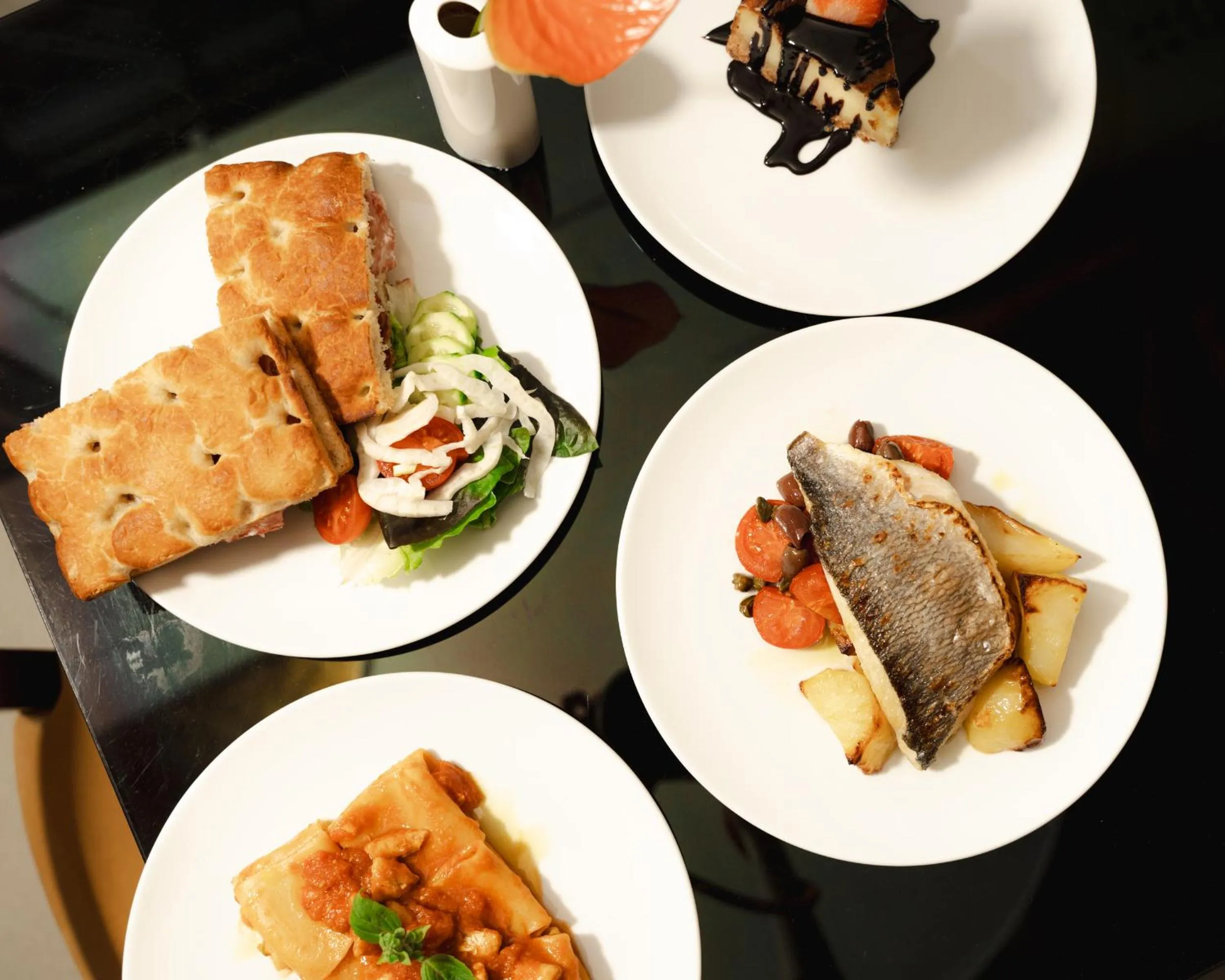 Restaurant/places to eat in Palazzo Castri 1874 Spa & Garden