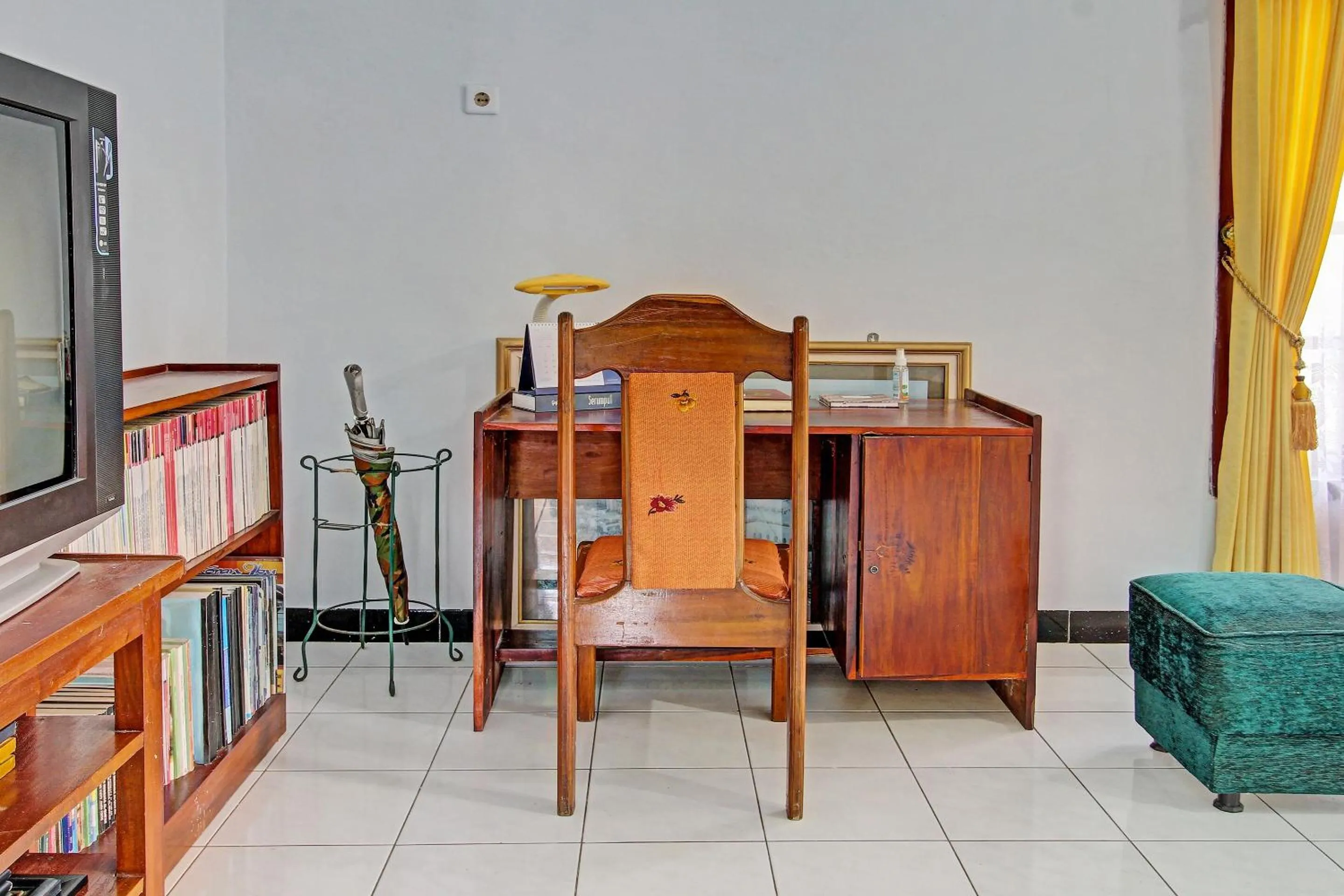 Lobby or reception in Hotel O Desa Wisata Pandean