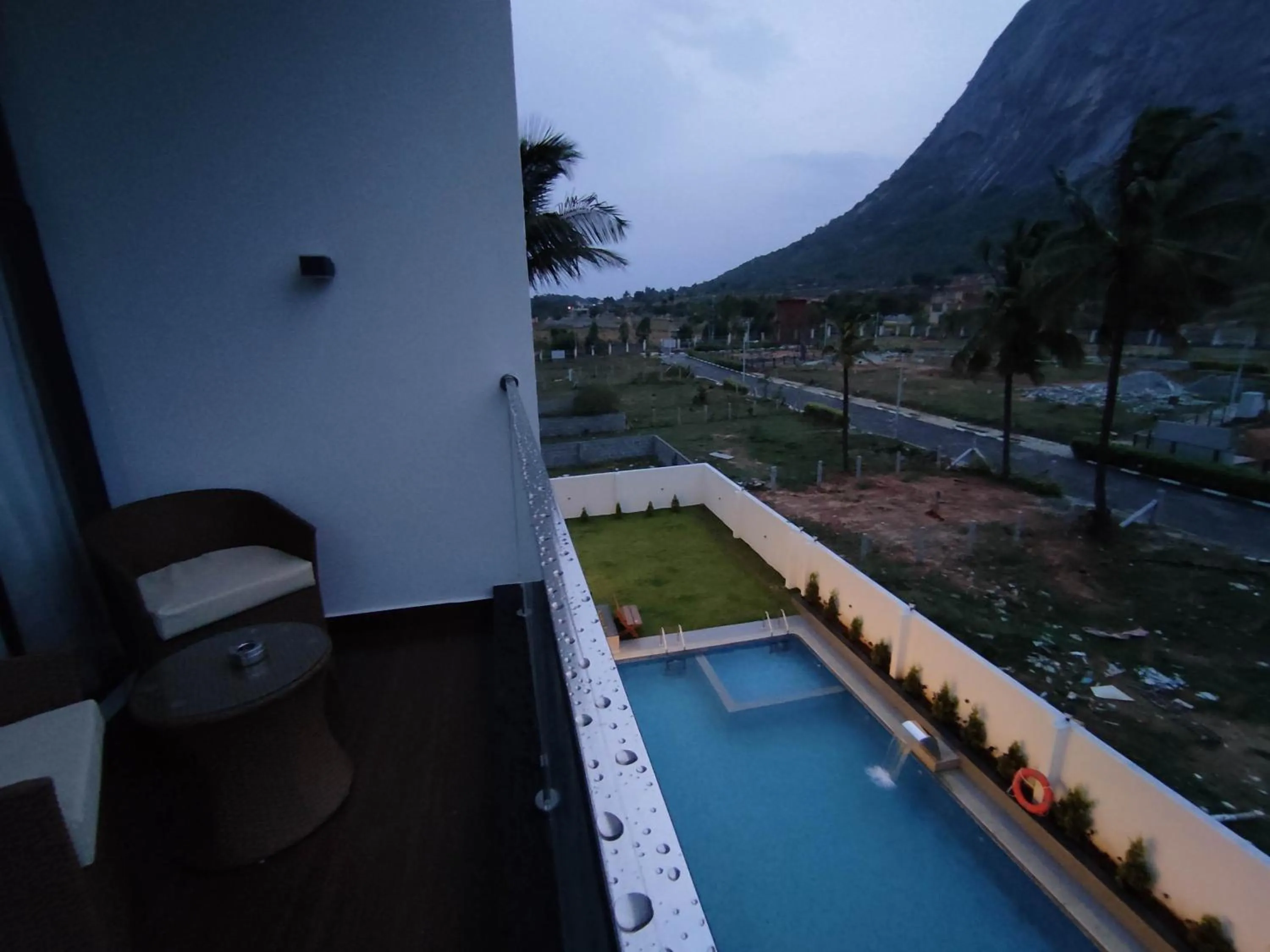 Balcony/Terrace in SILVER CLOUD