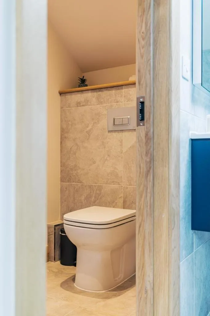 Toilet in The Blind Bull