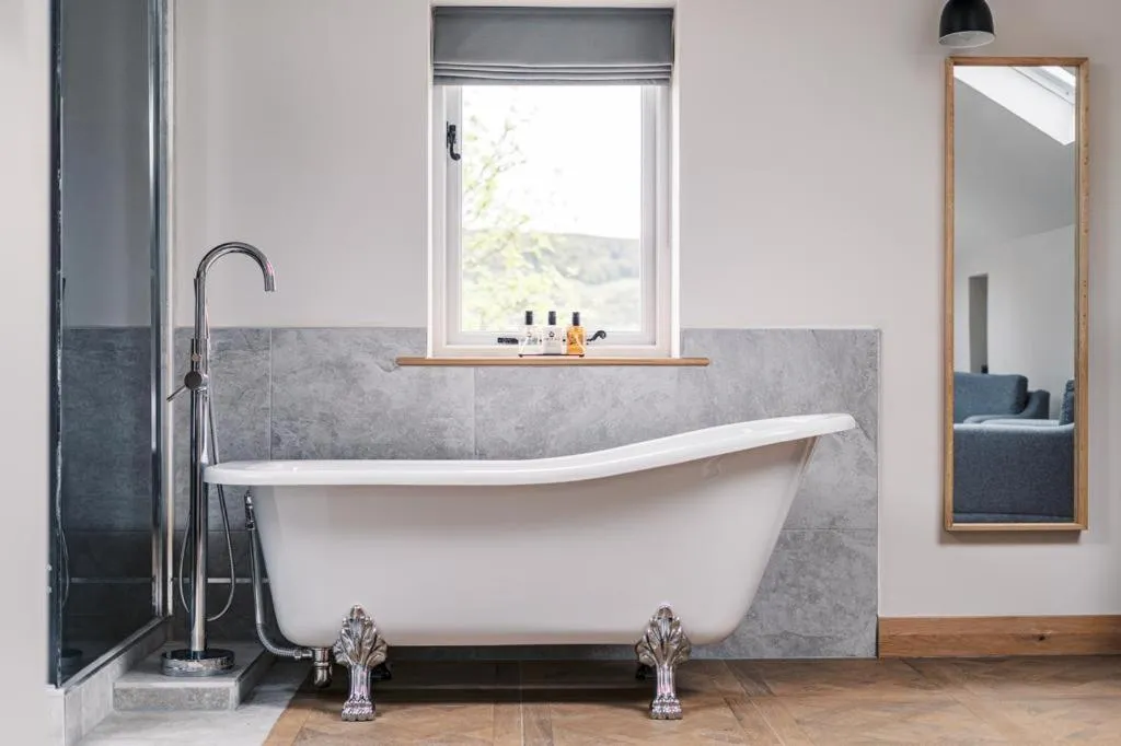 Bath in The Blind Bull