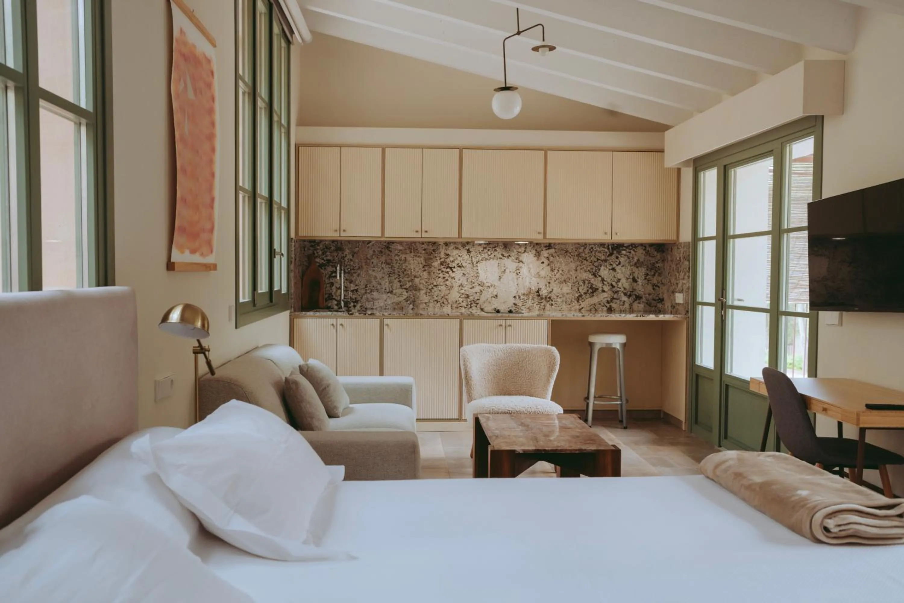 Bed in Rondaia, a Winery & Fincahotel-Agroturismo in Tramuntana