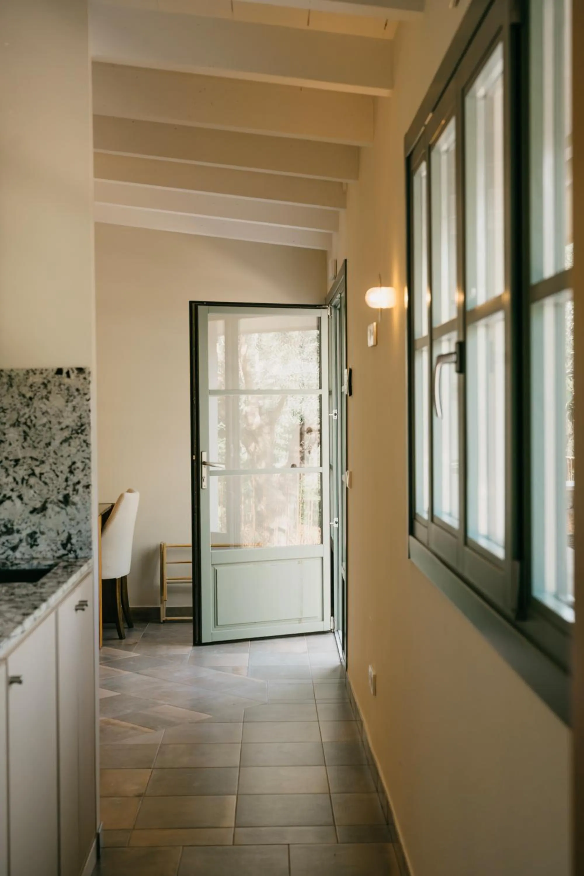 Kitchen or kitchenette in Rondaia, a Winery & Fincahotel-Agroturismo in Tramuntana