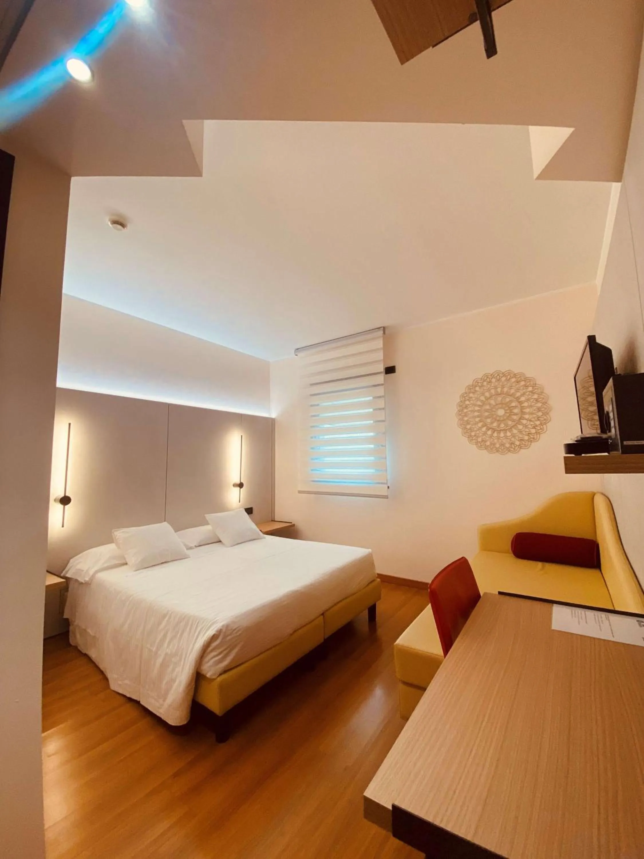 Bedroom, Bed in Best Western Hotel Solaf