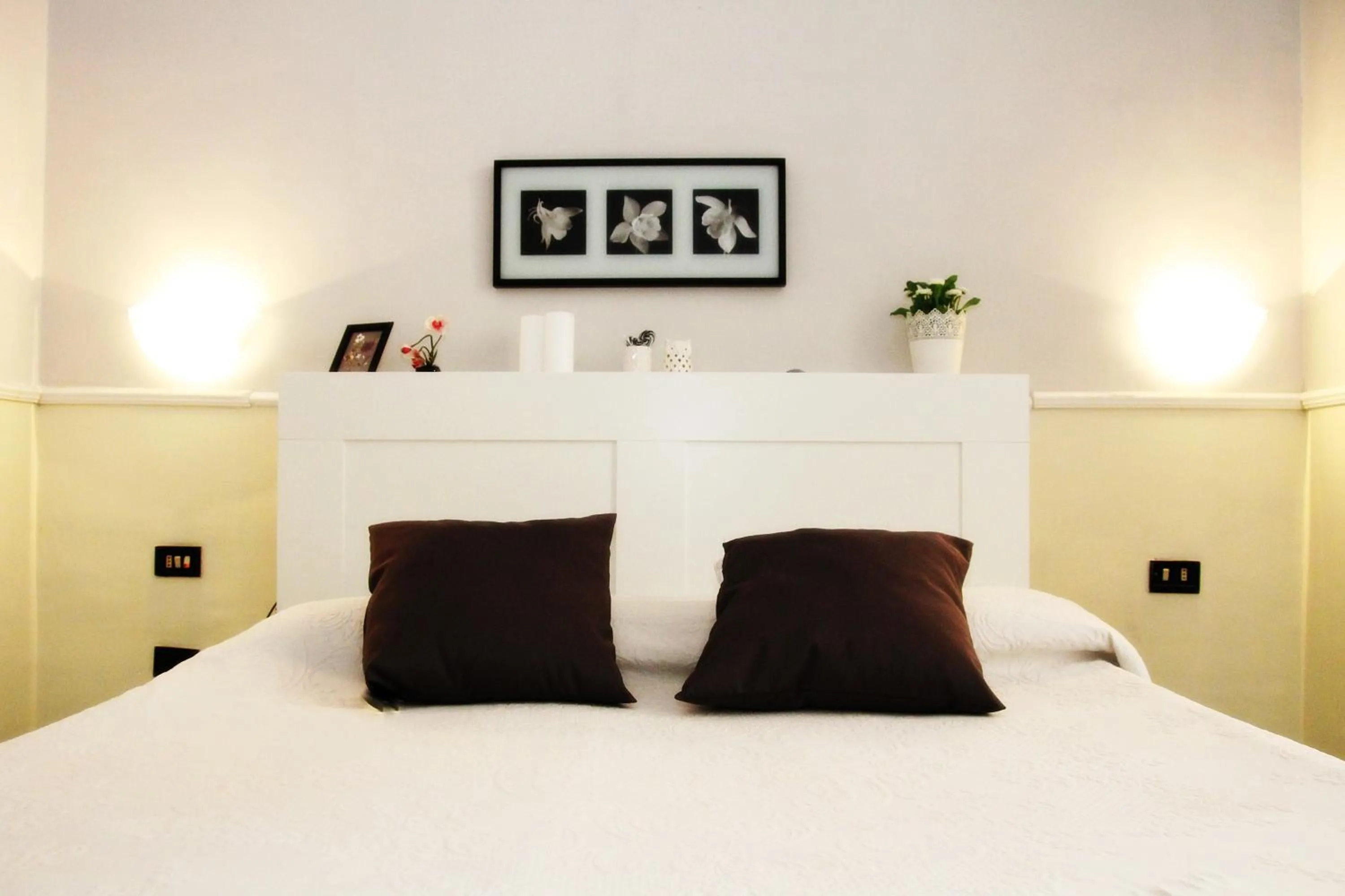 Photo of the whole room, Bed in Hotel Luna Rossa