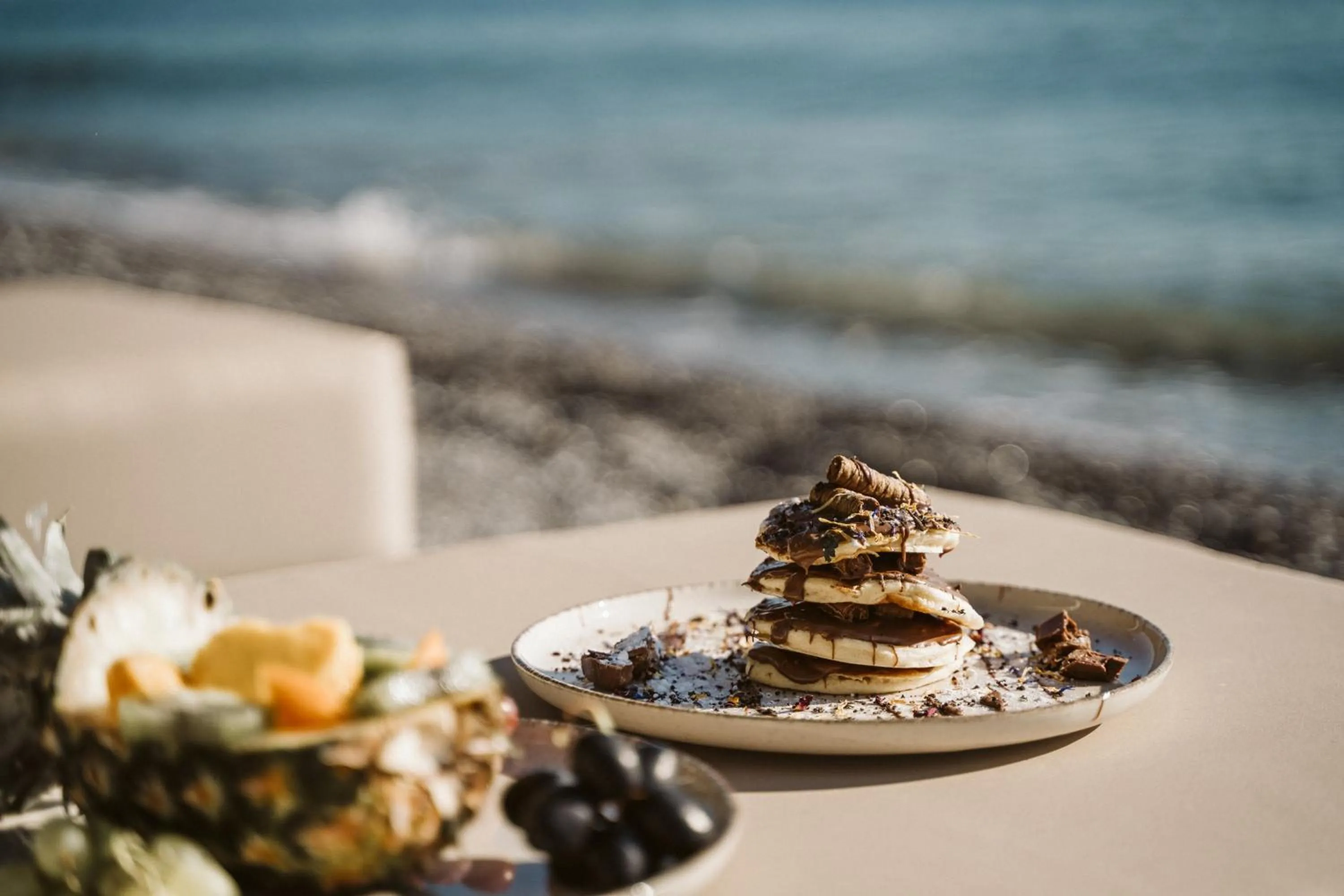 Food and drinks in Akrotiri Olympus Luxury Suites - Adults Only