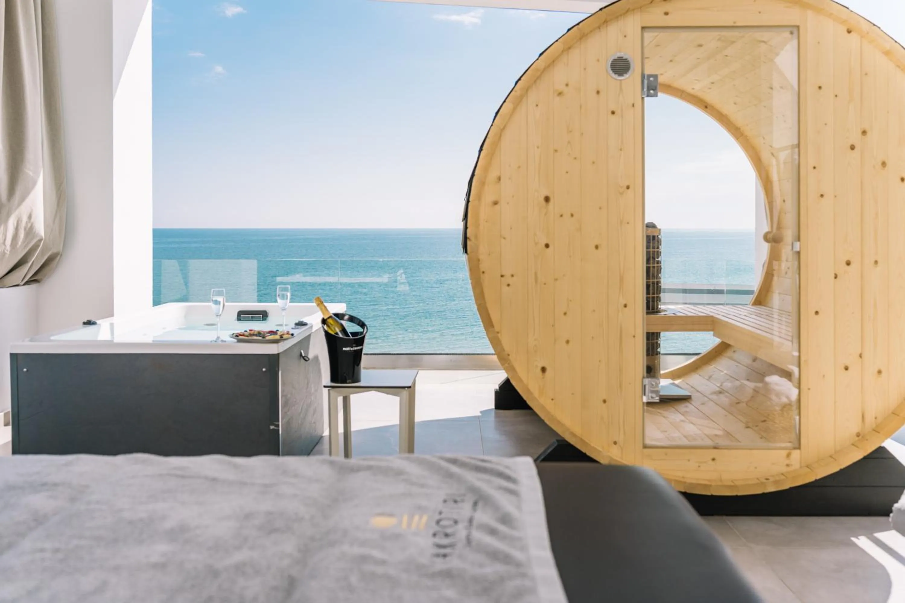 Hot Tub in Akrotiri Olympus Luxury Suites - Adults Only