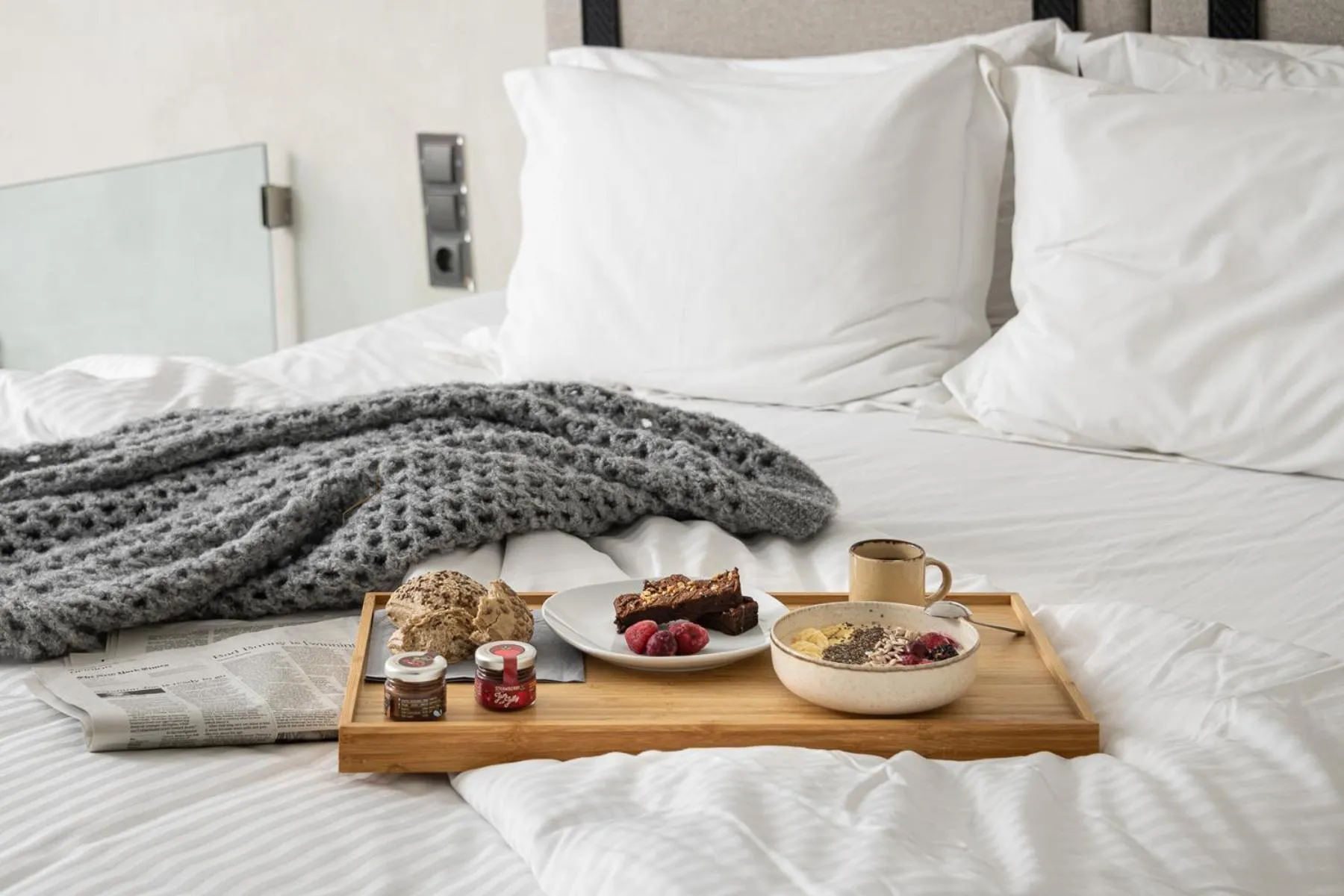 Bed in Akrotiri Olympus Luxury Suites - Adults Only