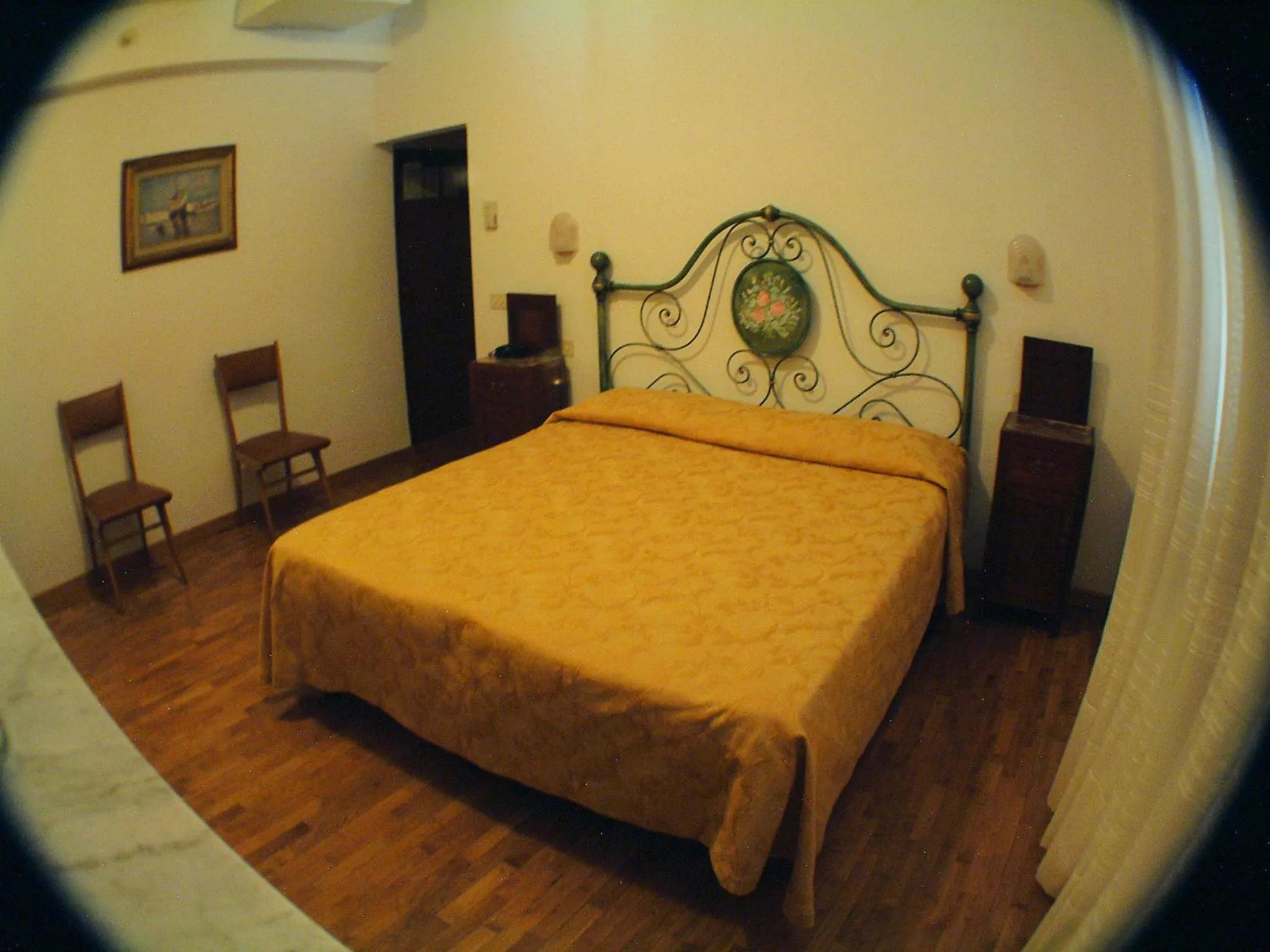Bedroom, Bed in Hotel Savoia e Campana