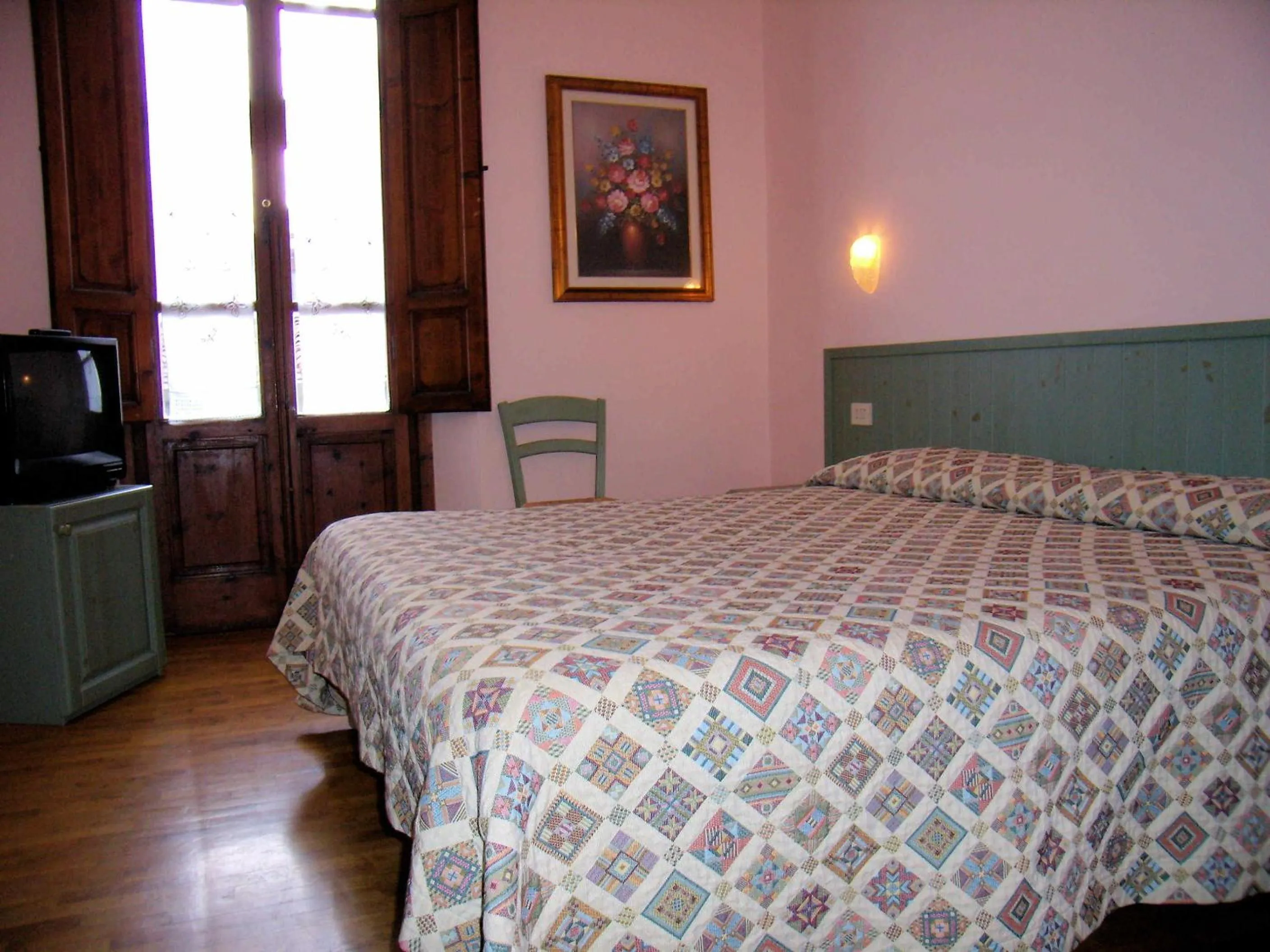 Bedroom, Bed in Hotel Savoia e Campana