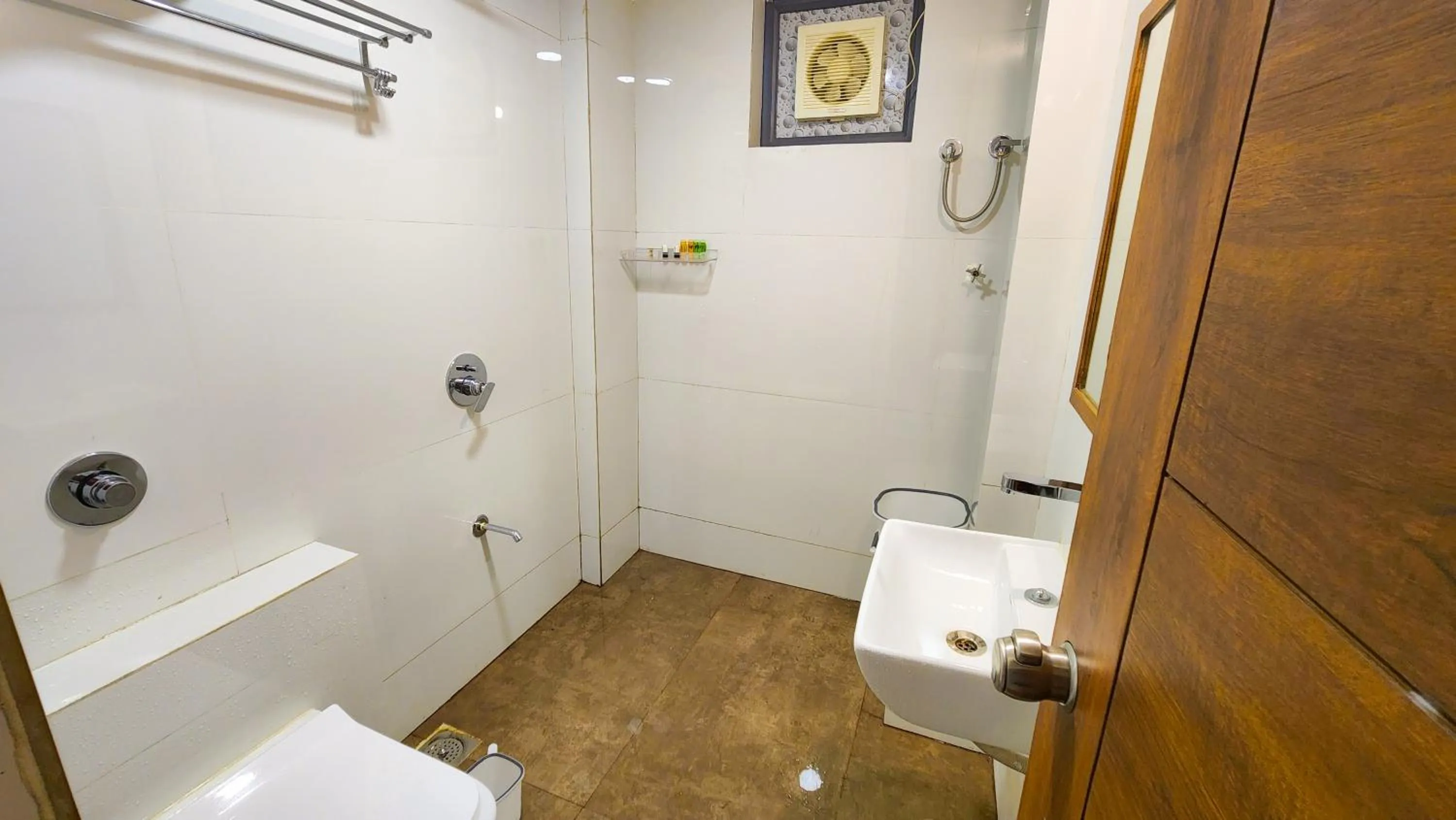 Bathroom in Hotel Nova Pride